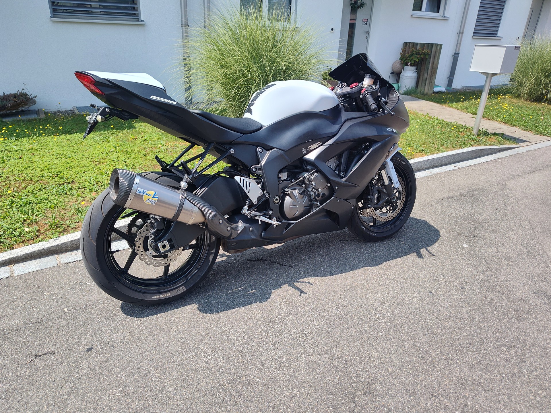 KAWASAKI Ninja ZX-6R (636)-image-4