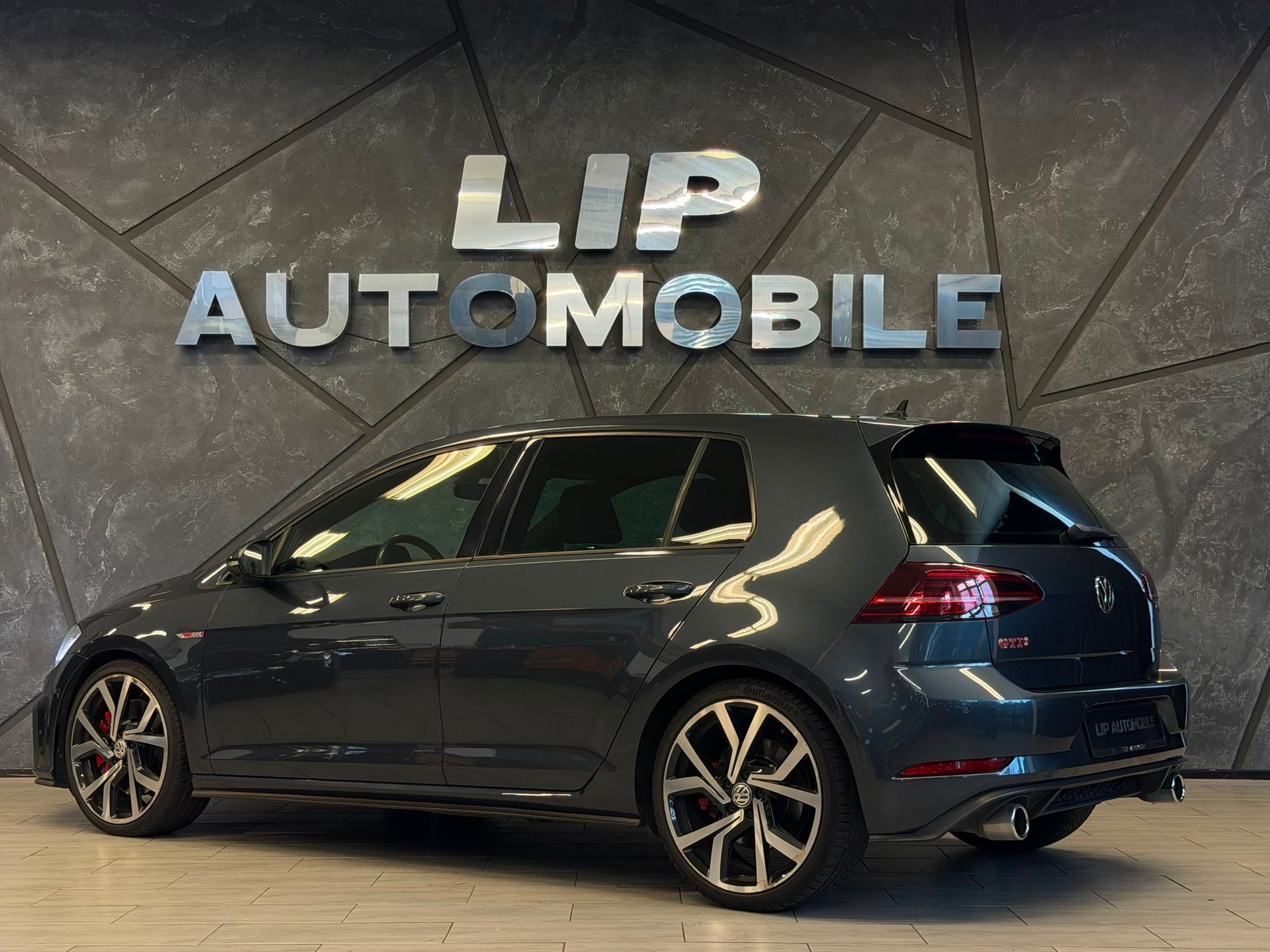 VW Golf 2.0 TSI GTI Performance DSG-image-7
