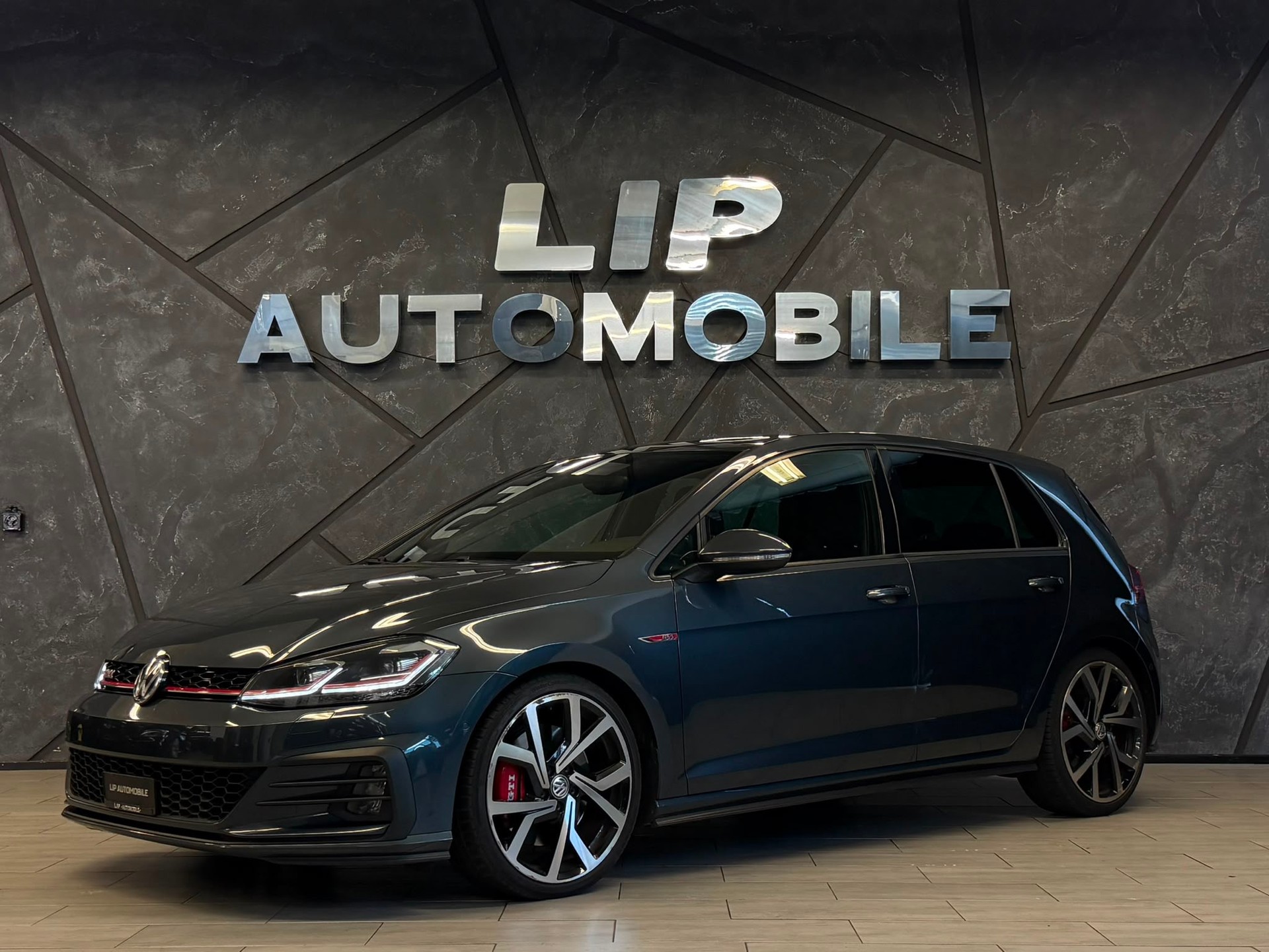 VW Golf 2.0 TSI GTI Performance DSG