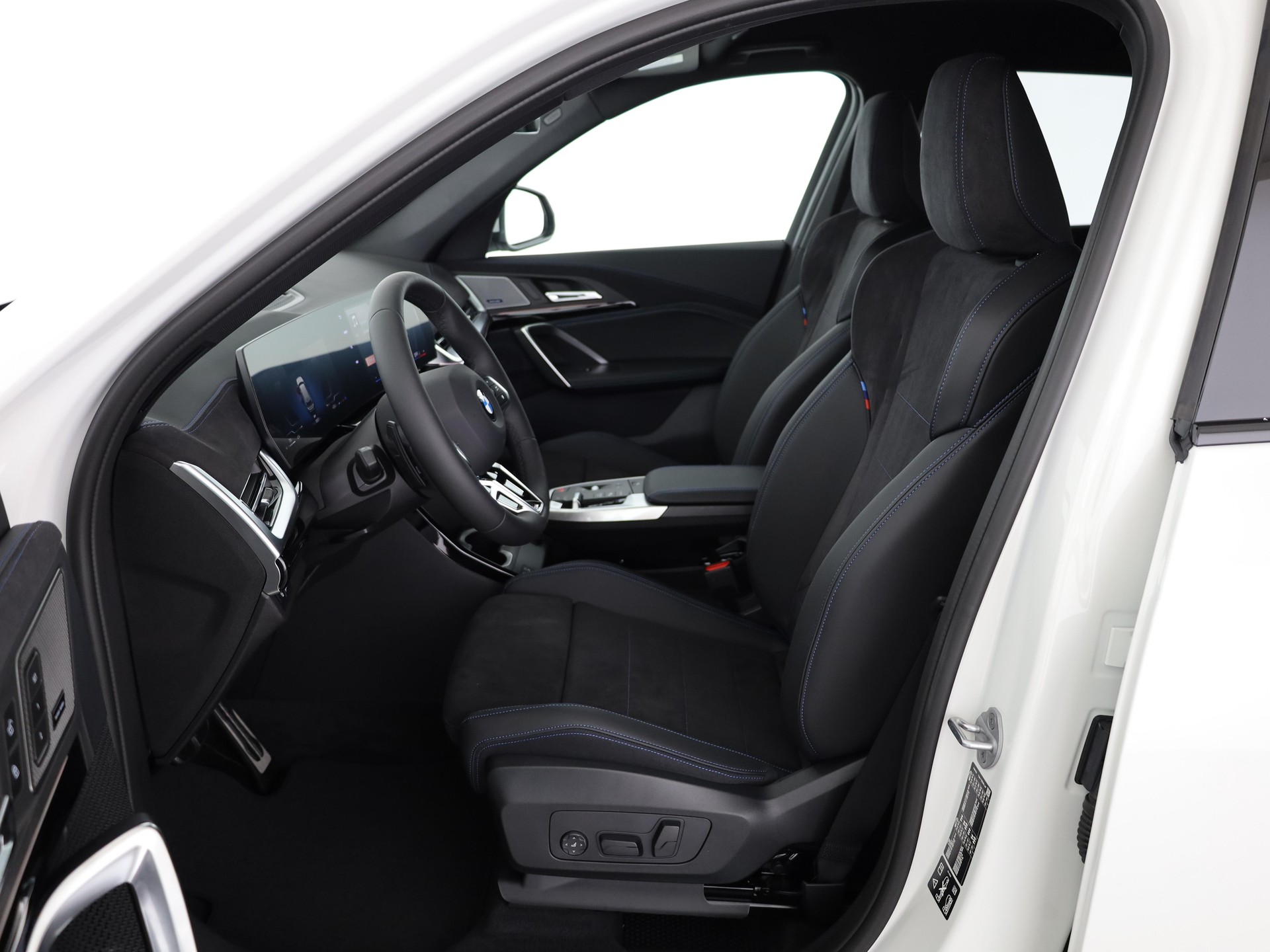 BMW X1 23i xDrive paddles-showroom-element-3