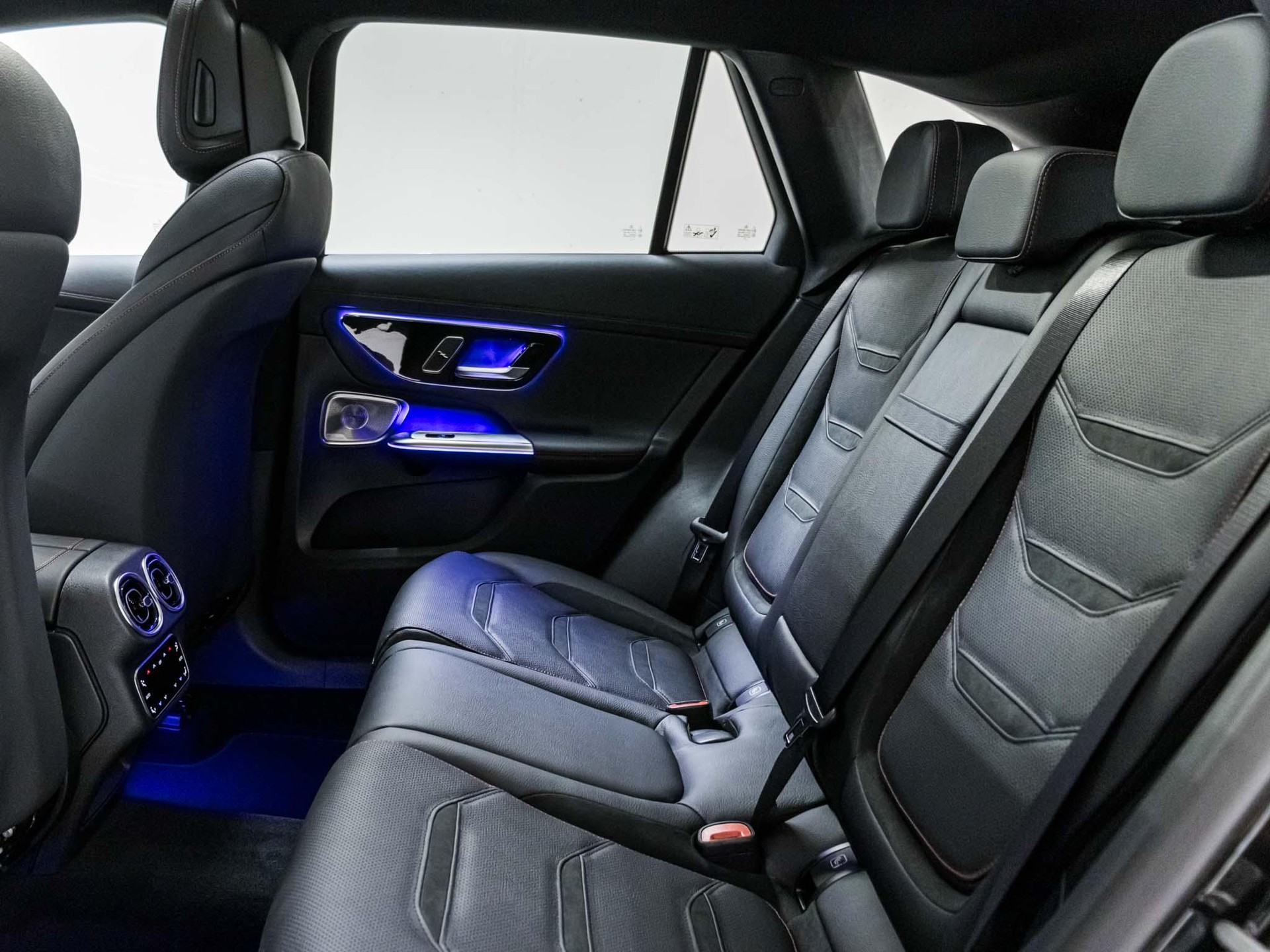 MERCEDES-BENZ GLC 53 AMG 4MATIC+-image-7