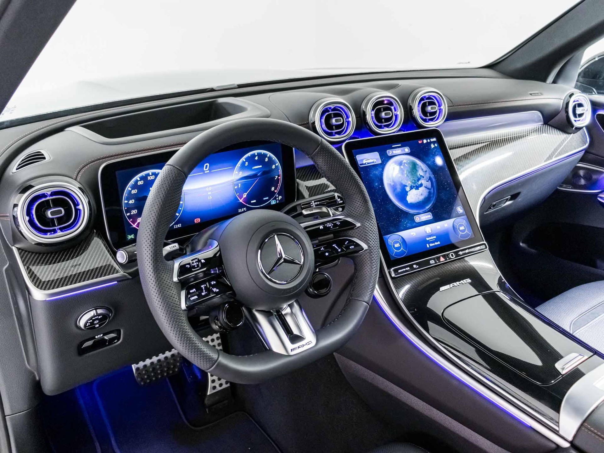 MERCEDES-BENZ GLC 53 AMG 4MATIC+-image-9