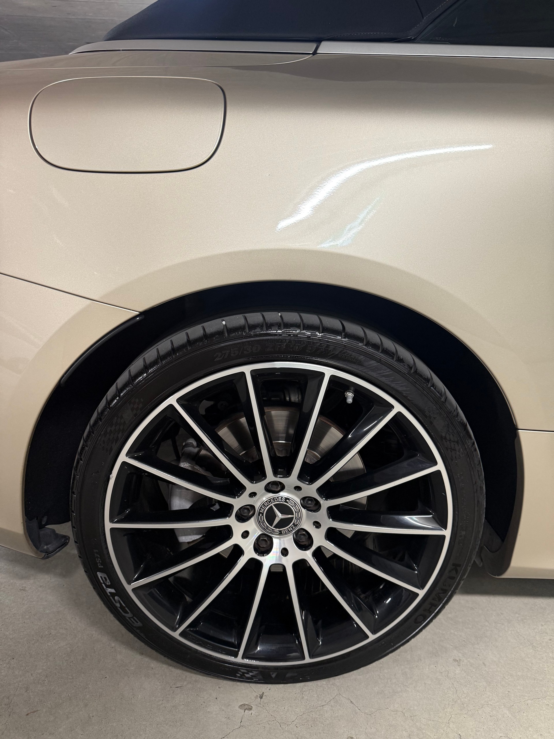 MERCEDES-BENZ E 350 d AMG Line 4matic-image-9