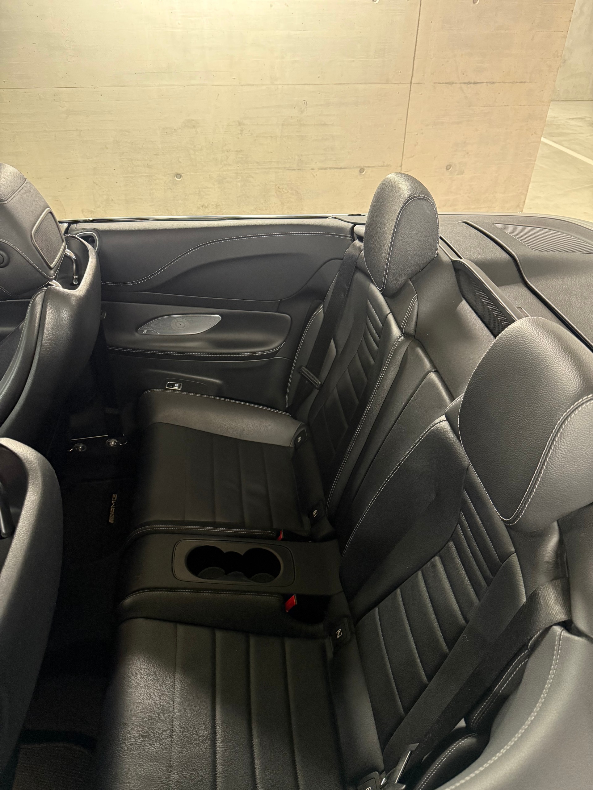 MERCEDES-BENZ E 350 d AMG Line 4matic-image-6