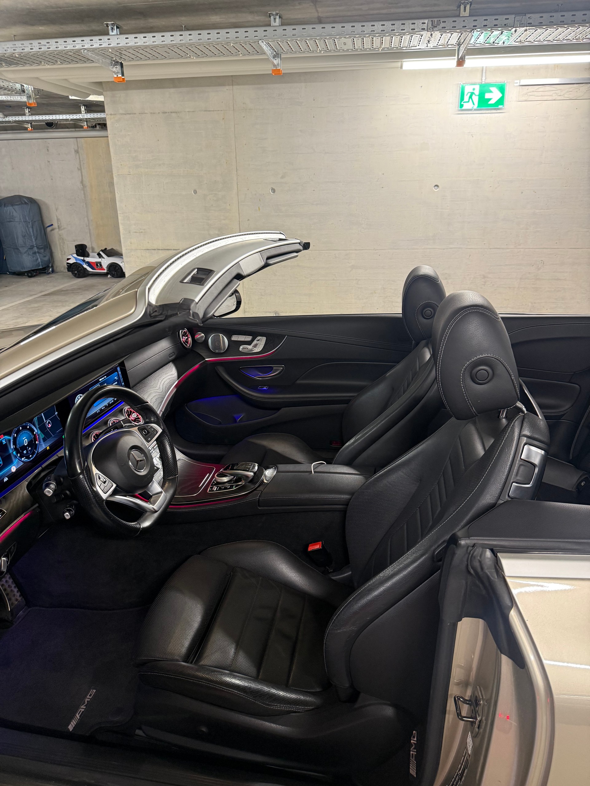MERCEDES-BENZ E 350 d AMG Line 4matic-image-5