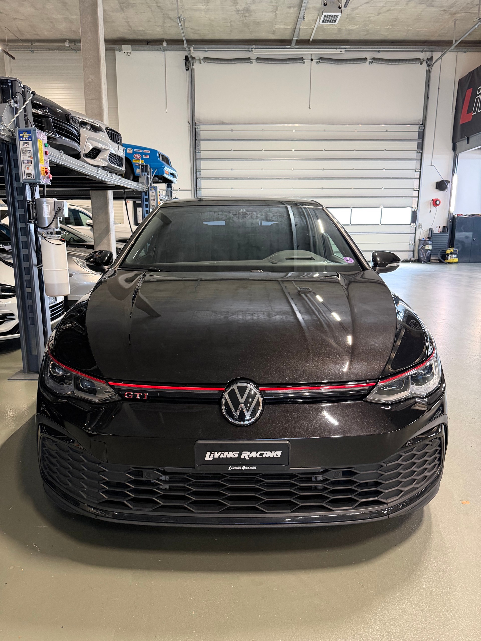 VW Golf 2.0 TSI GTI DSG-image-4