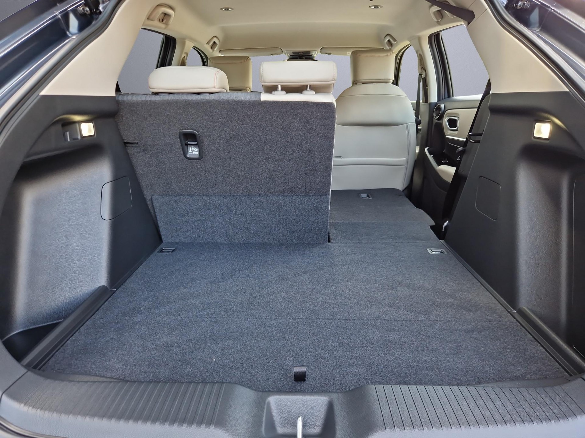 HONDA HR-V 1.5 i-MMD Advance Style Plus-image-20
