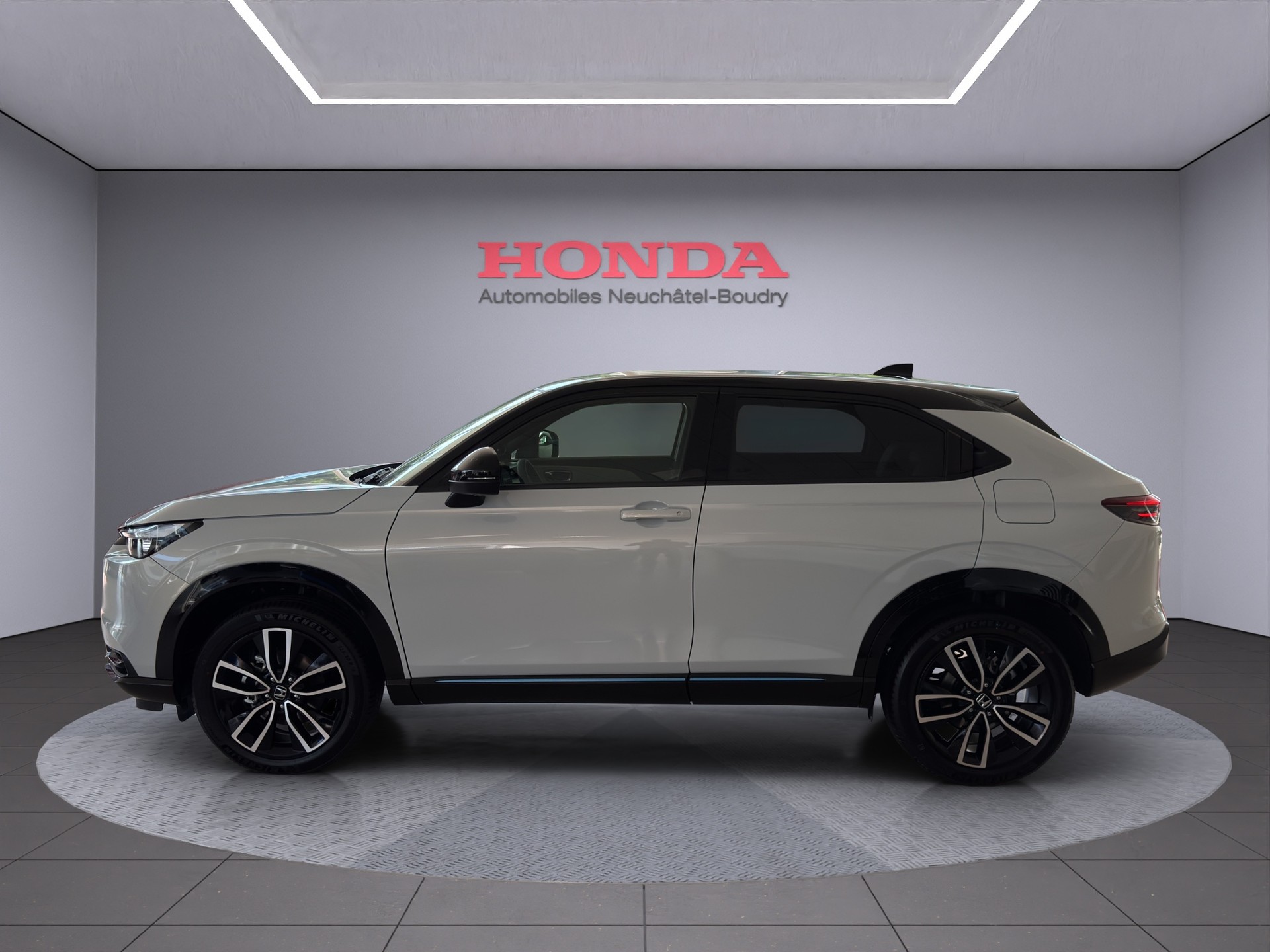 HONDA HR-V 1.5 i-MMD Advance Style Plus-image-5