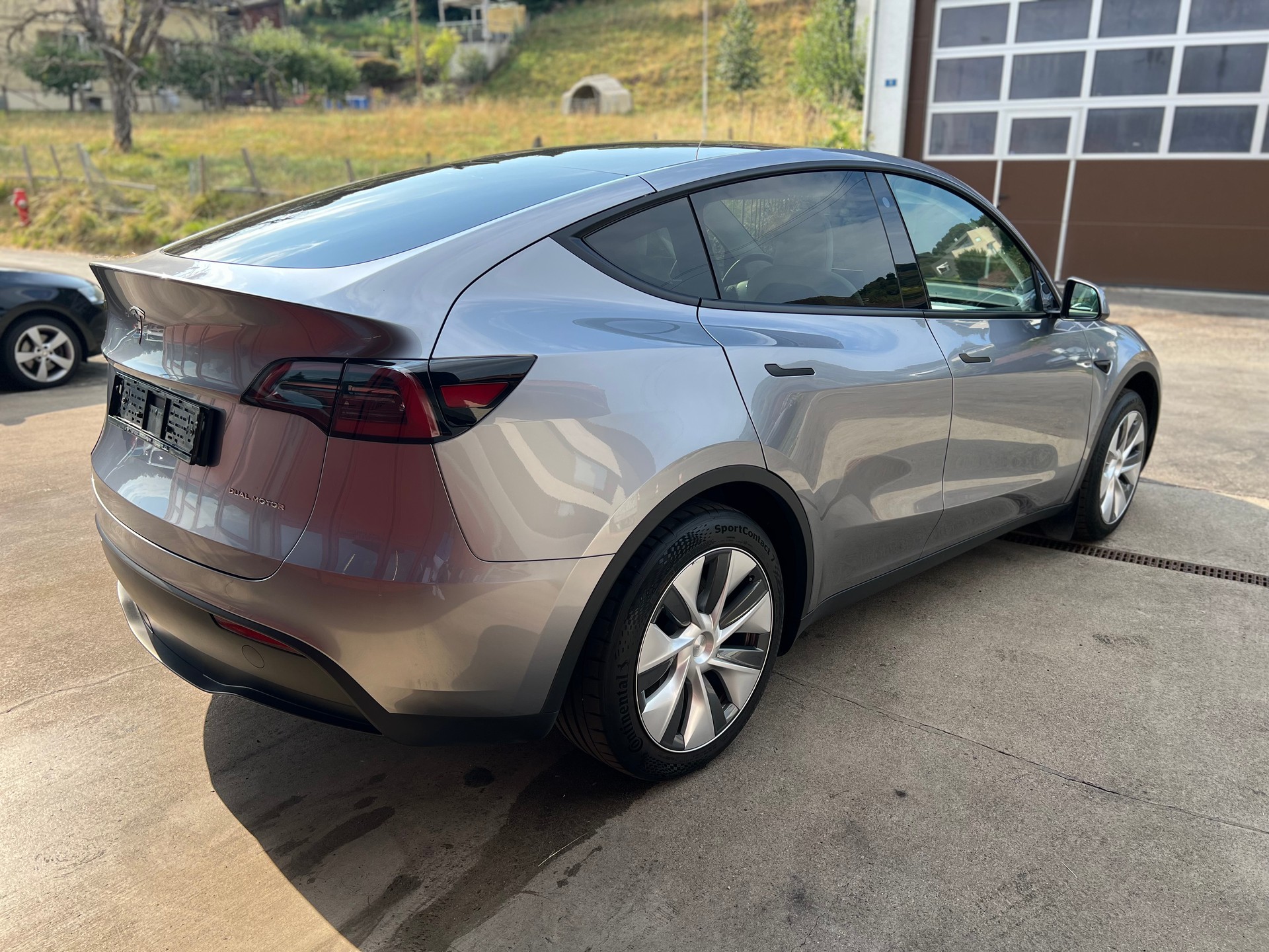 TESLA Model Y Long Range // SoH 94%-image-6
