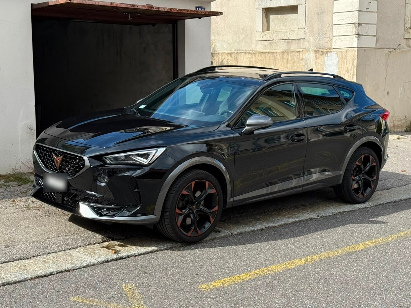 CUPRA 2.0 TSI VZ 4Drive DSG-image-1