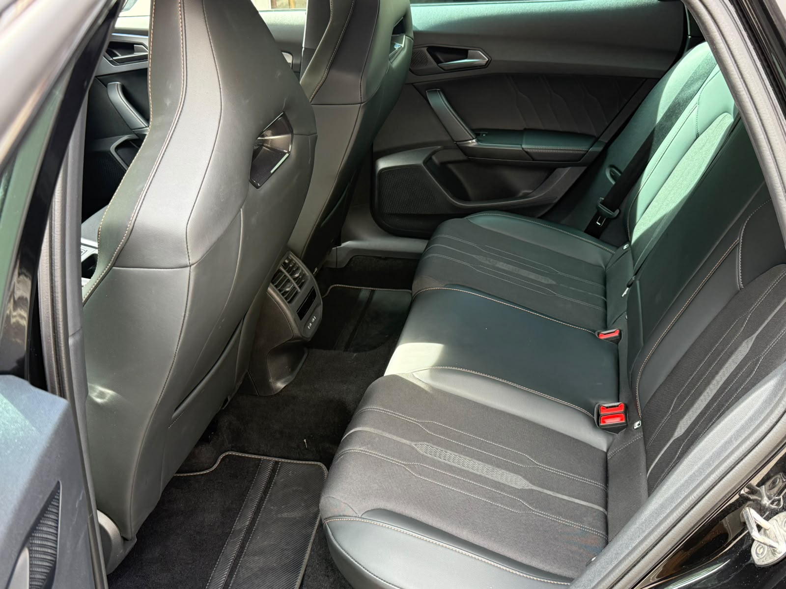 CUPRA 2.0 TSI VZ 4Drive DSG-image-4