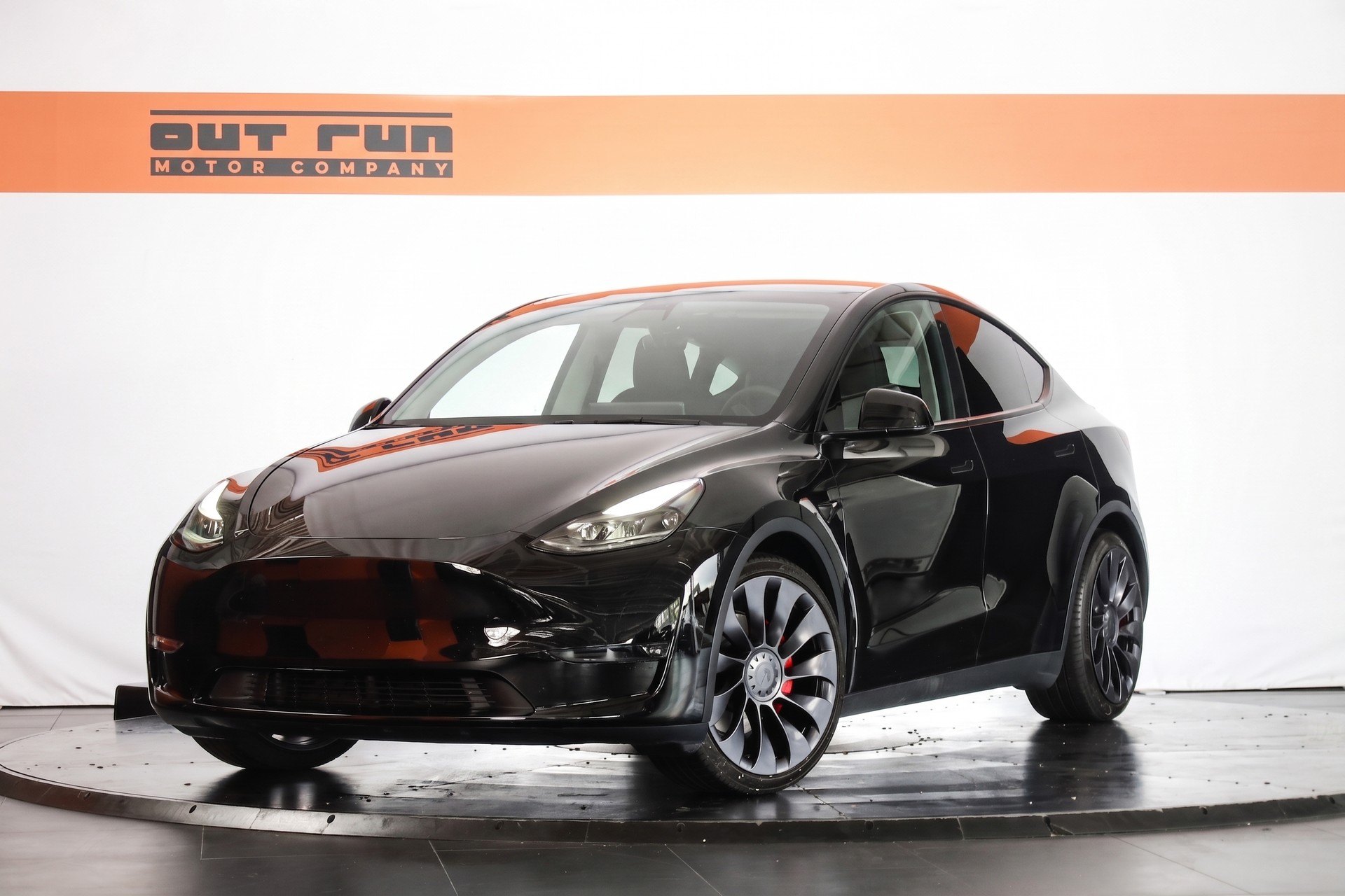 TESLA Model Y Performance