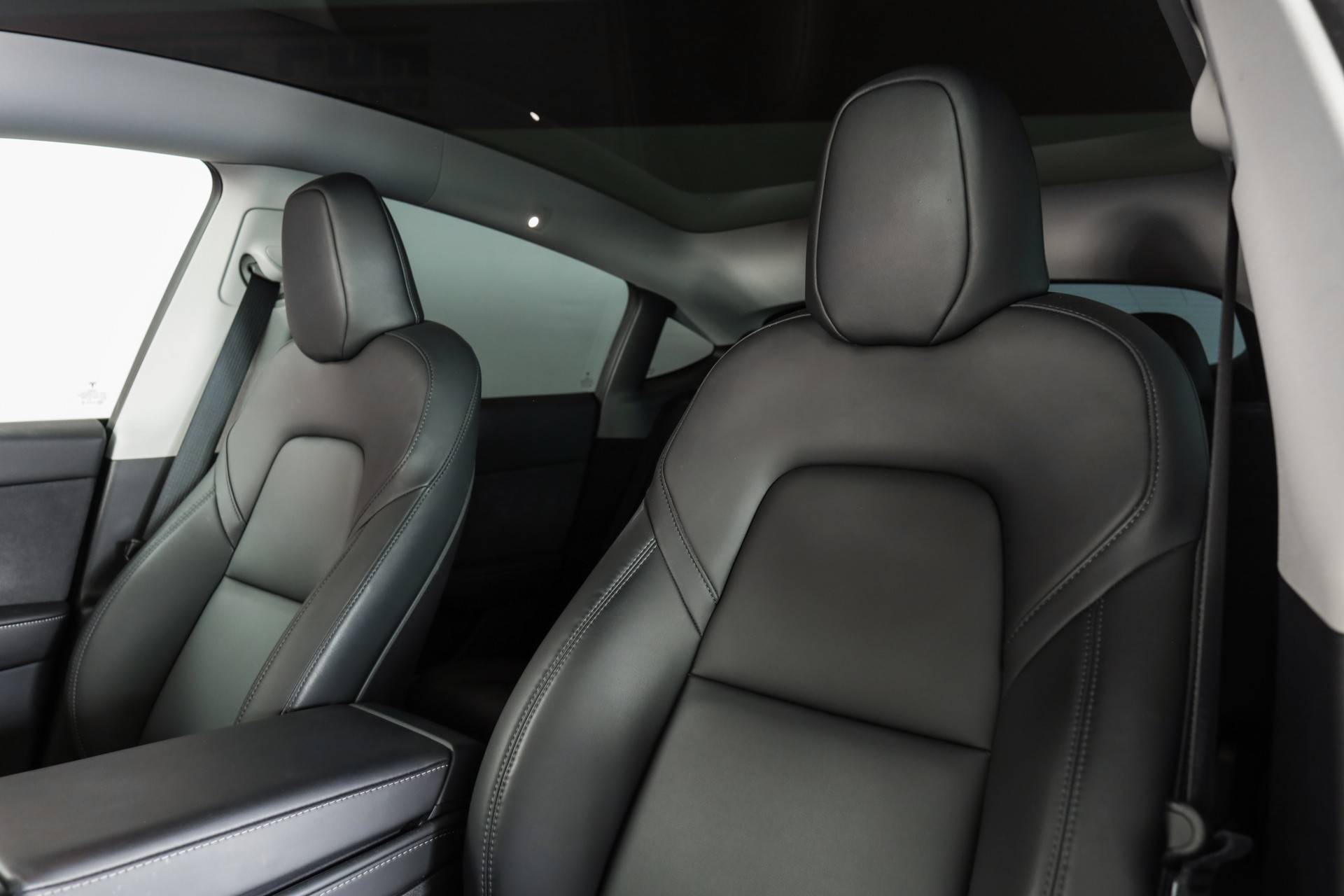 TESLA Model Y Performance-image-11