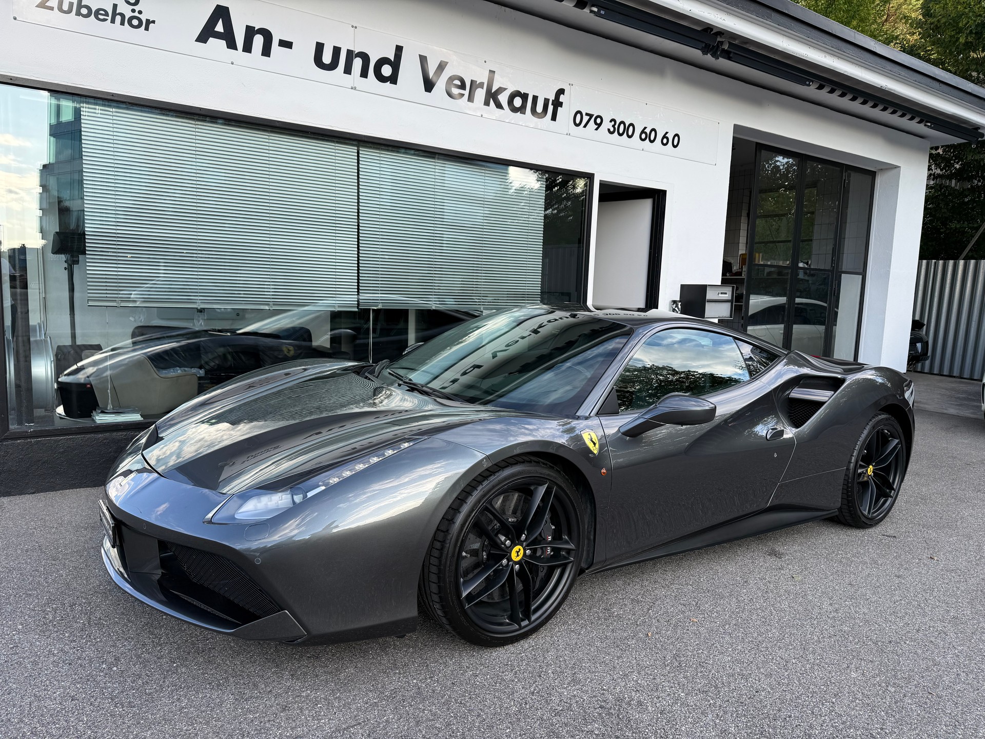 FERRARI 488 GTB 3.9 V8