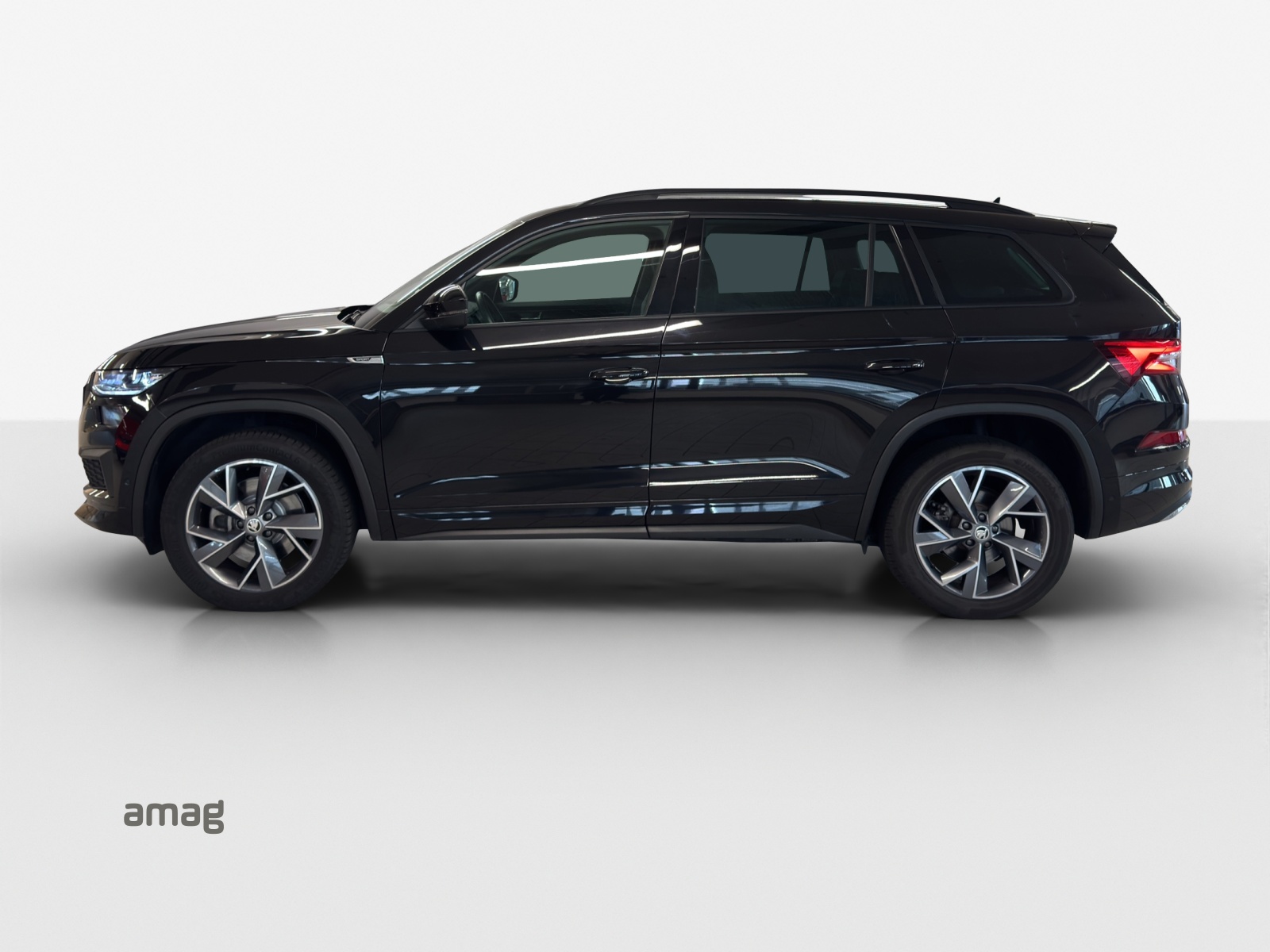 SKODA Kodiaq 2.0 TDI CR SportLine 4x4 DSG-showroom-element-1