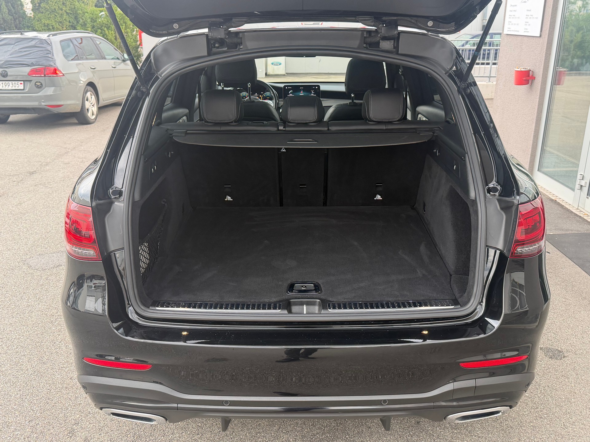 MERCEDES-BENZ GLC 400 d 4Matic AMG Line 9G-Tronic-image-16