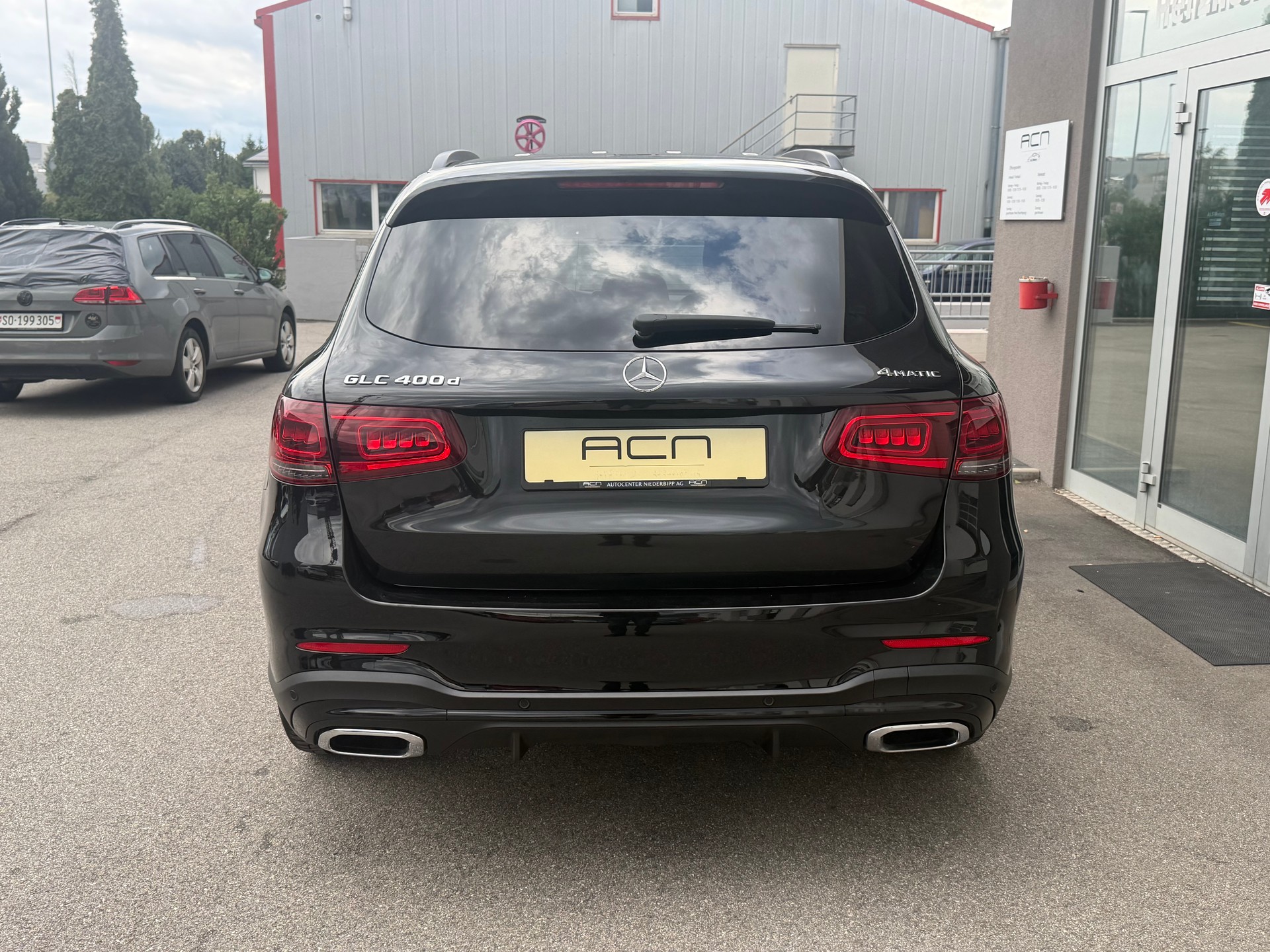 MERCEDES-BENZ GLC 400 d 4Matic AMG Line 9G-Tronic-image-5