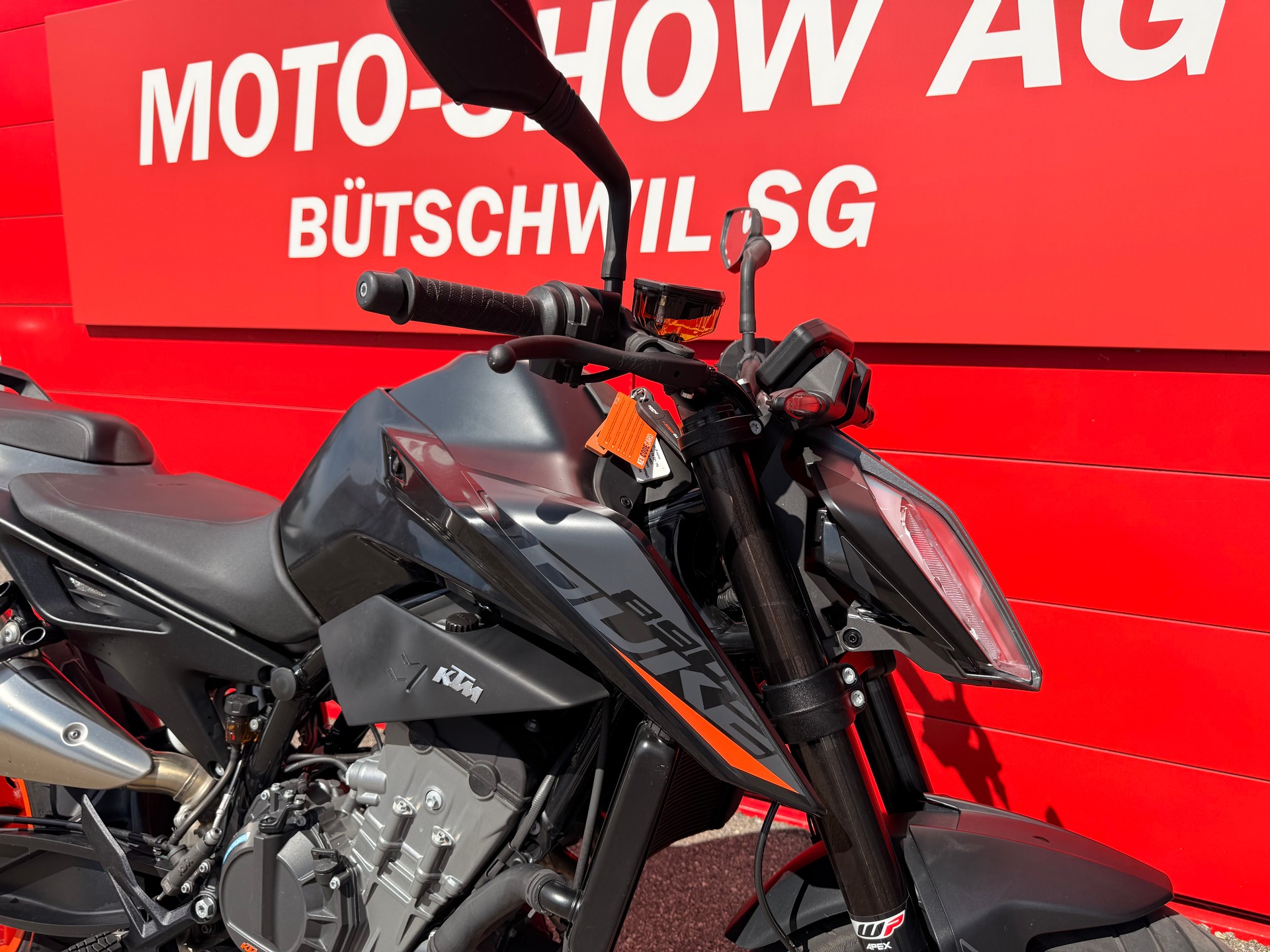 KTM 890 Duke L-image-3