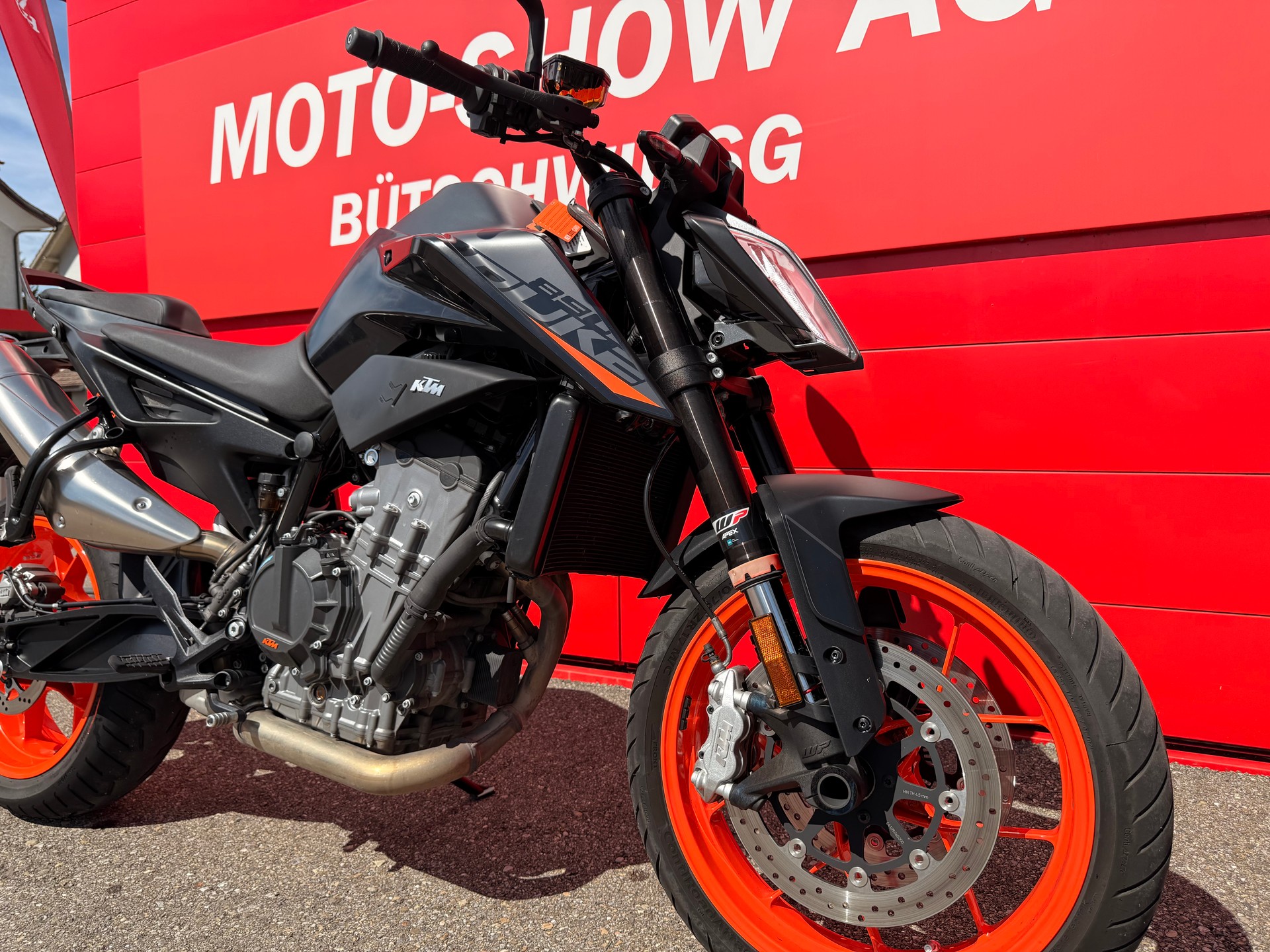 KTM 890 Duke L-image-4