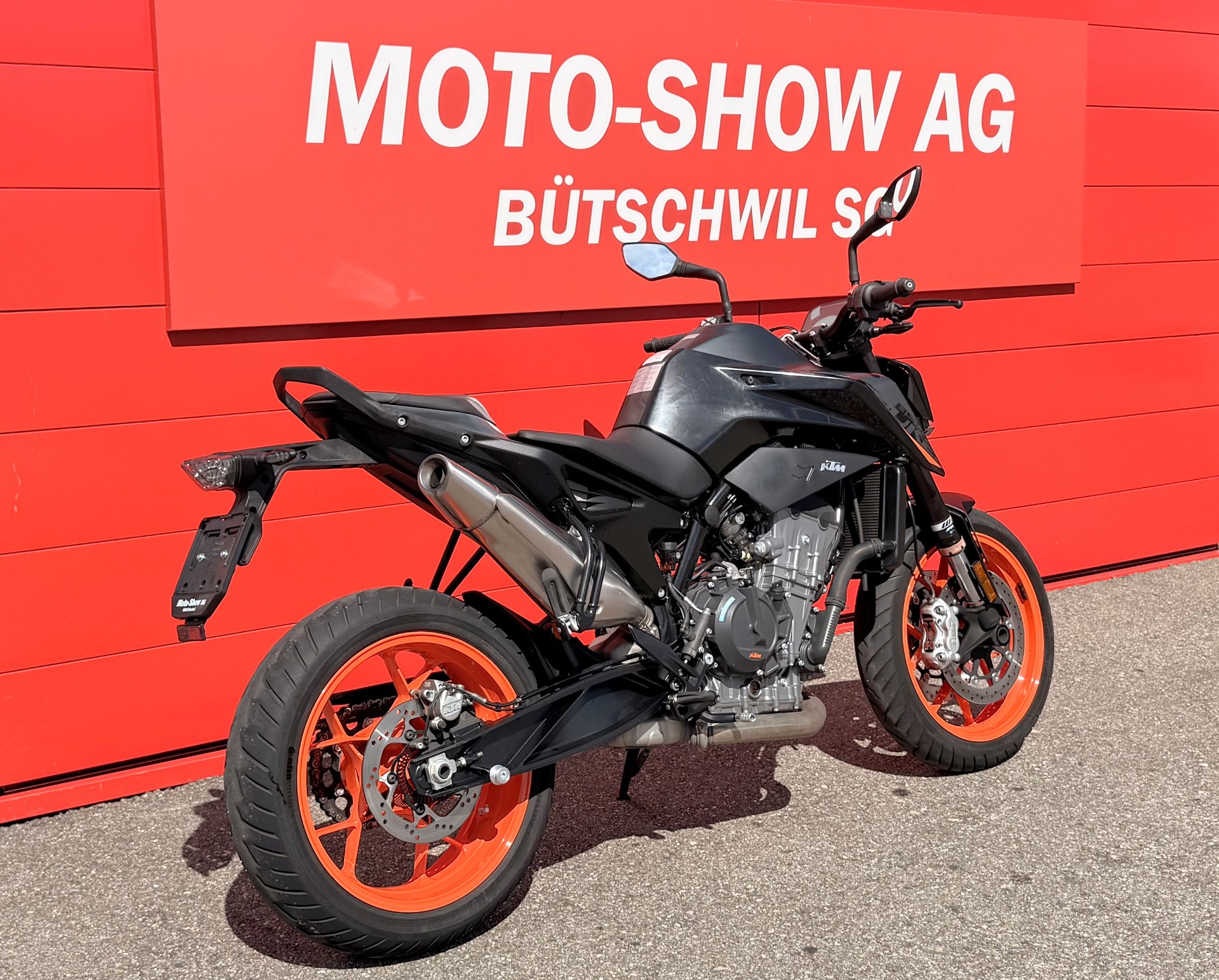 KTM 890 Duke L-image-2