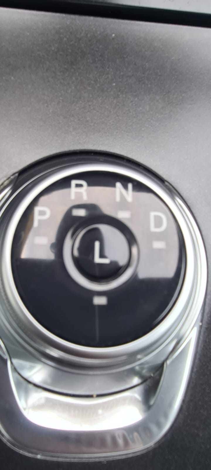 FORD S-Max 2.5 FHEV ST-Line 7Pl ** 190 PS ** 7-Plätzer ** Navi ** RF-Kamera ** Sitzmemory ** Frisch Ab MFK & Service **-image-9