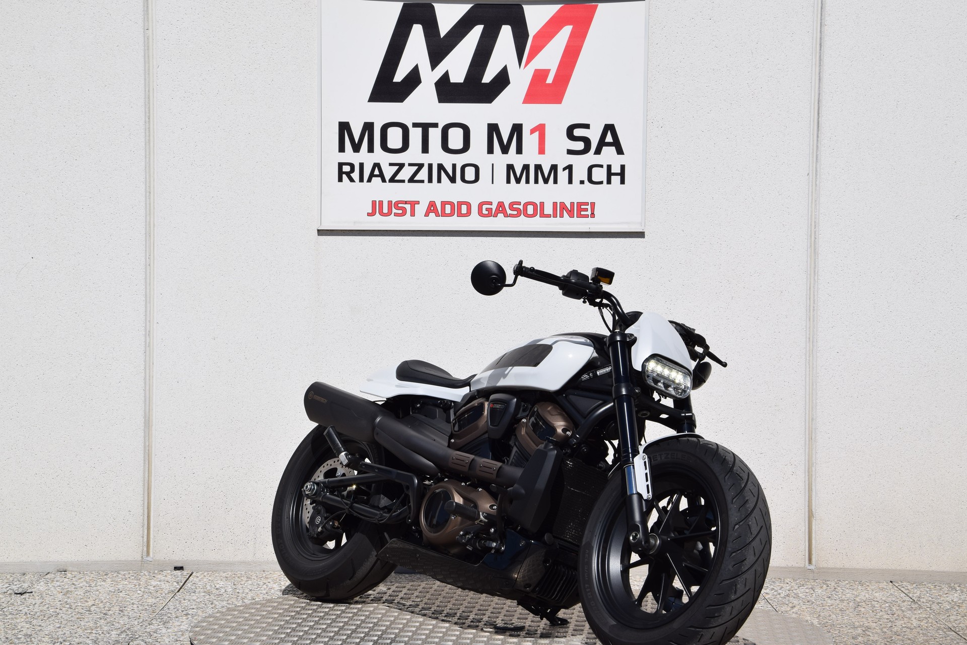 HARLEY-DAVIDSON RH 1250 Sportster S-image-1