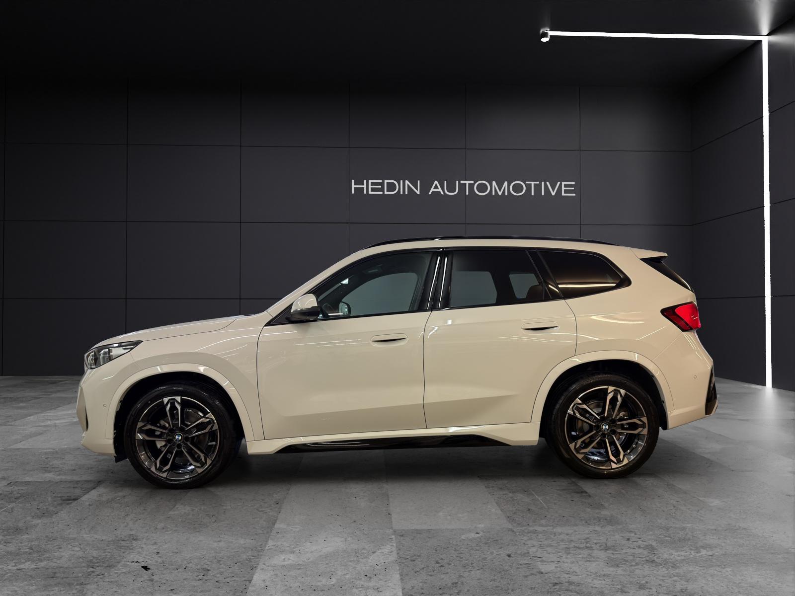 BMW X1 U11 20d xDrive-showroom-element-1