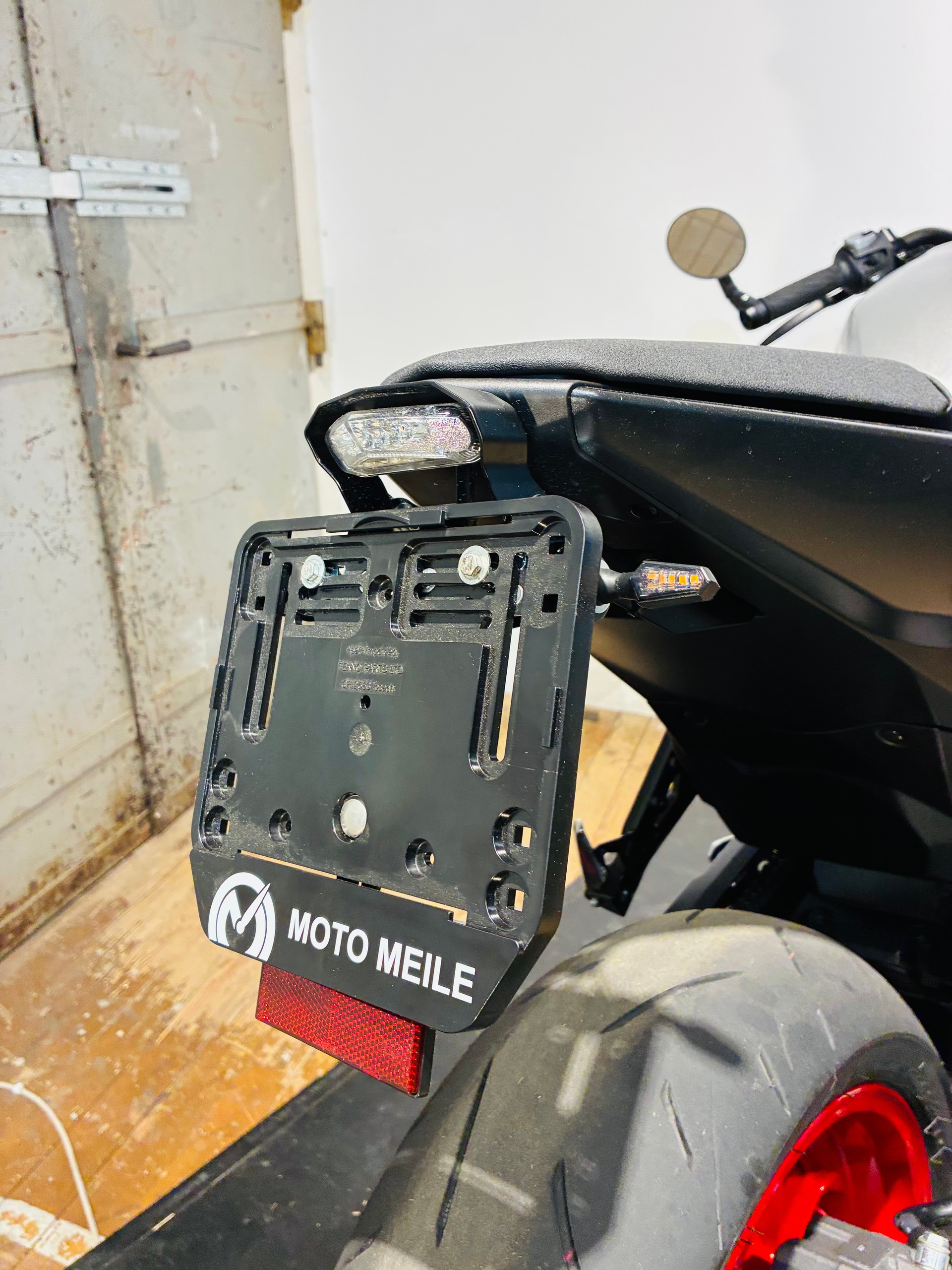 SUZUKI GSX-8S-image-9