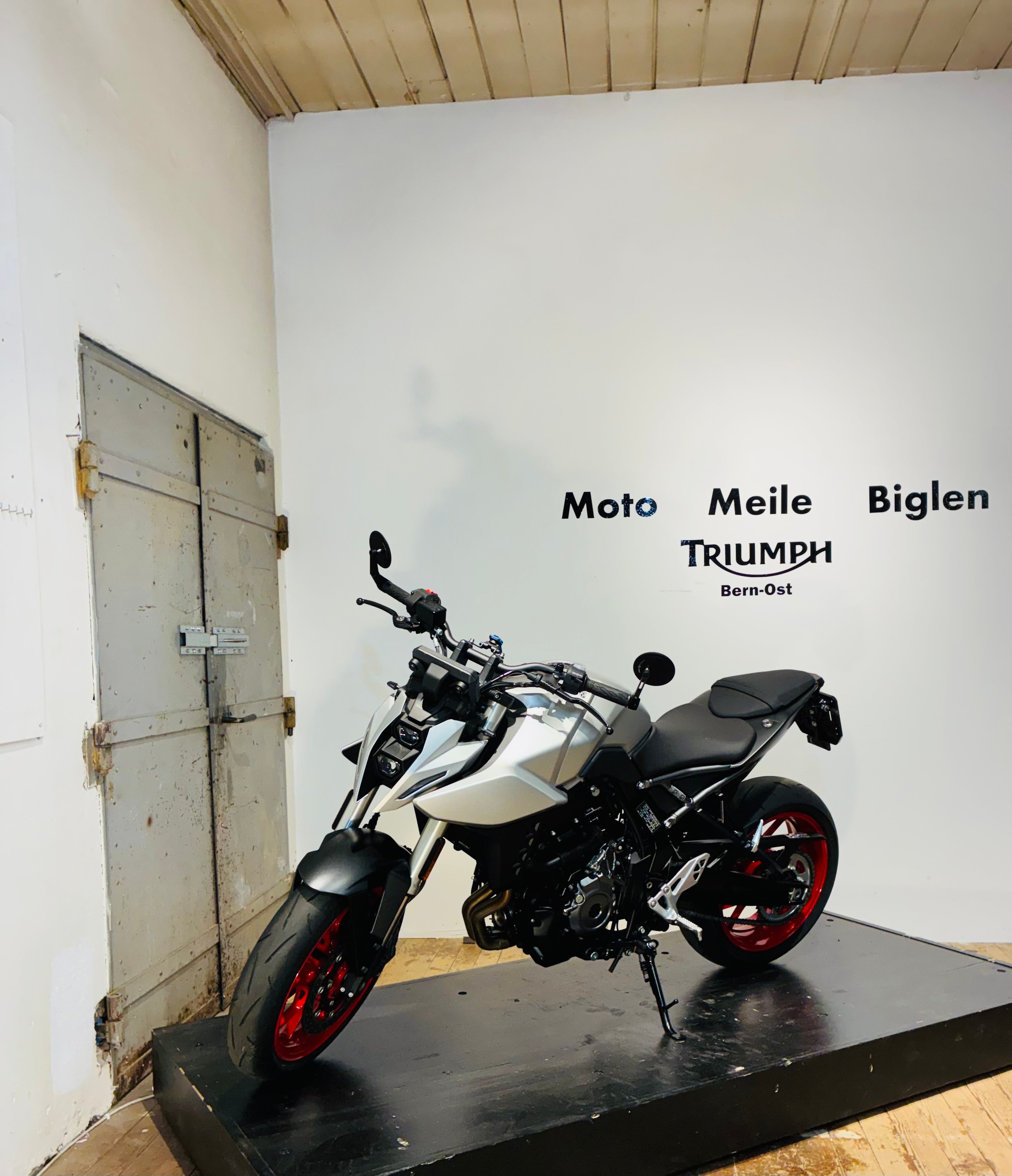 SUZUKI GSX-8S-image-4