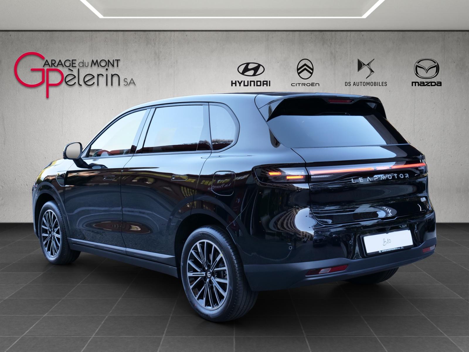 LEAPMOTOR B10 1.5 Hybrid EV-showroom-element-1