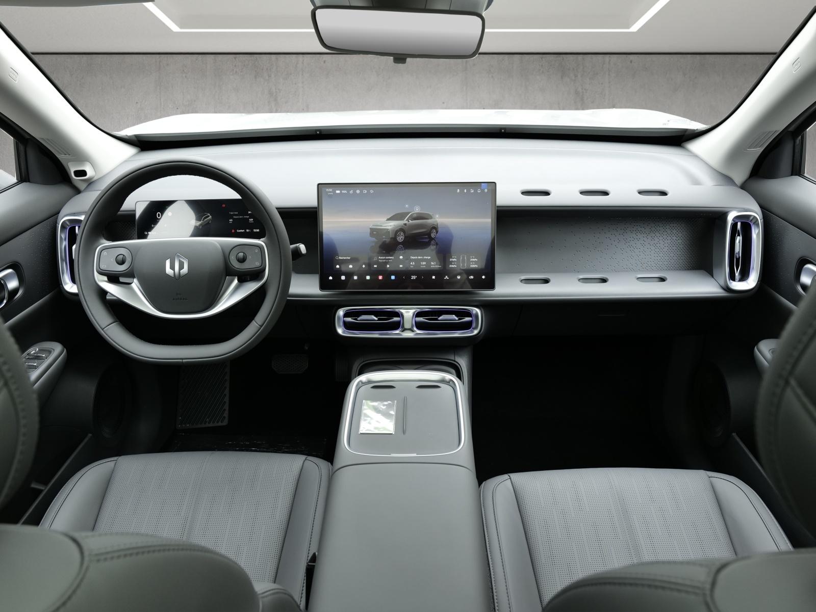 LEAPMOTOR B10 1.5 Hybrid EV-image-7