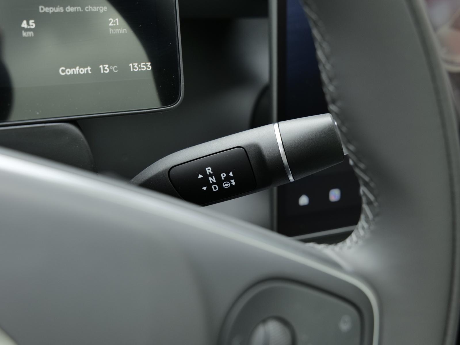 LEAPMOTOR B10 1.5 Hybrid EV-image-19