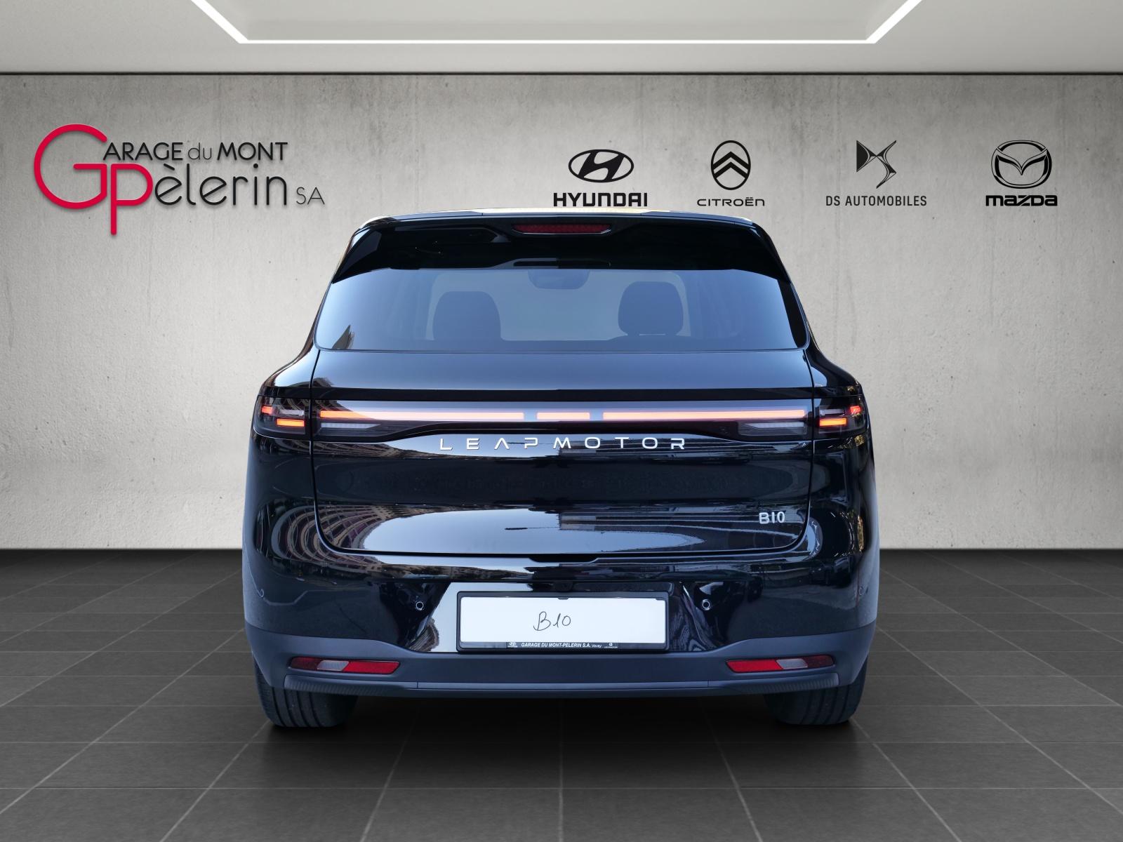 LEAPMOTOR B10 1.5 Hybrid EV-showroom-element-2