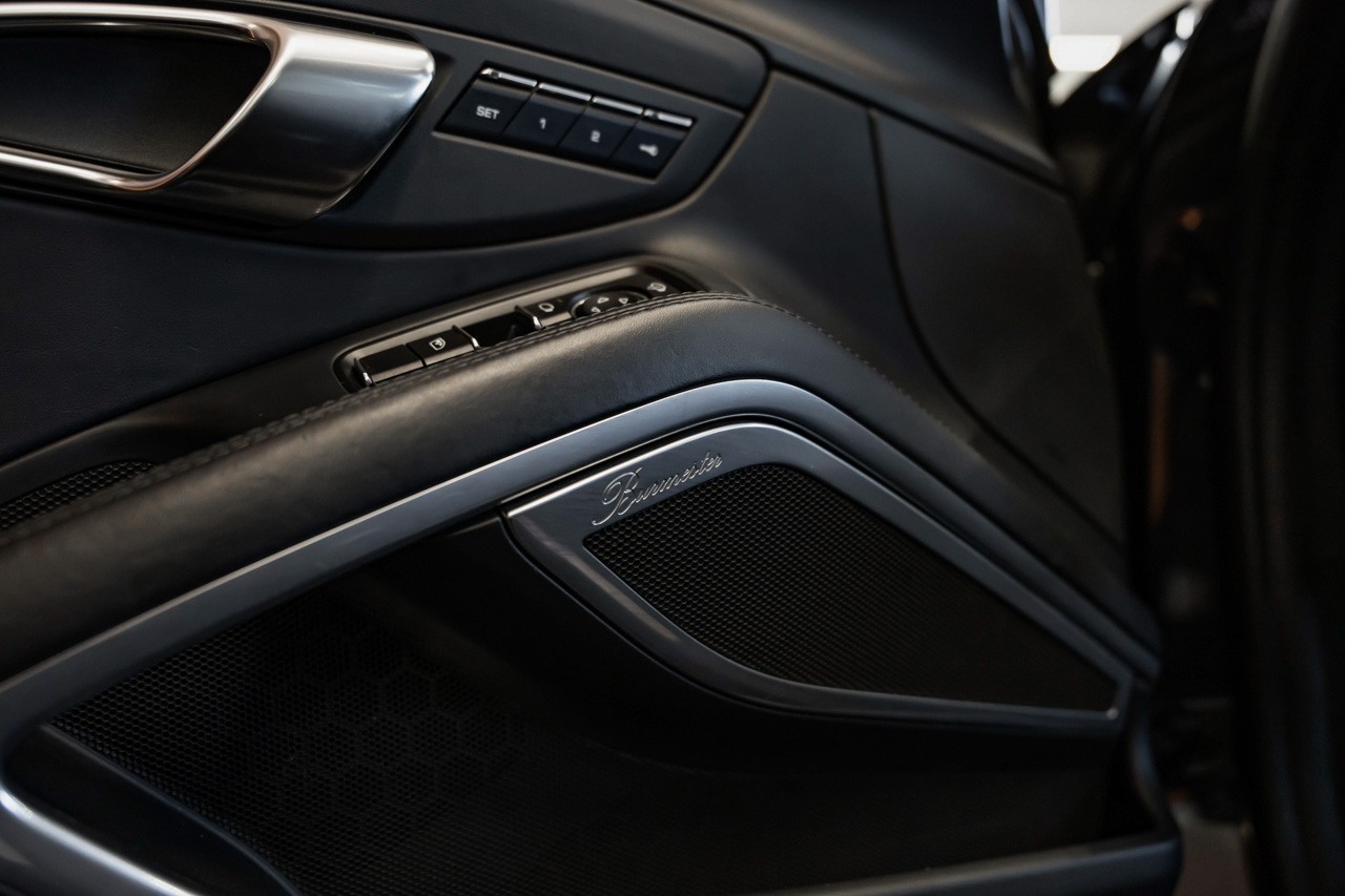 PORSCHE 911 Turbo S PDK-image-21
