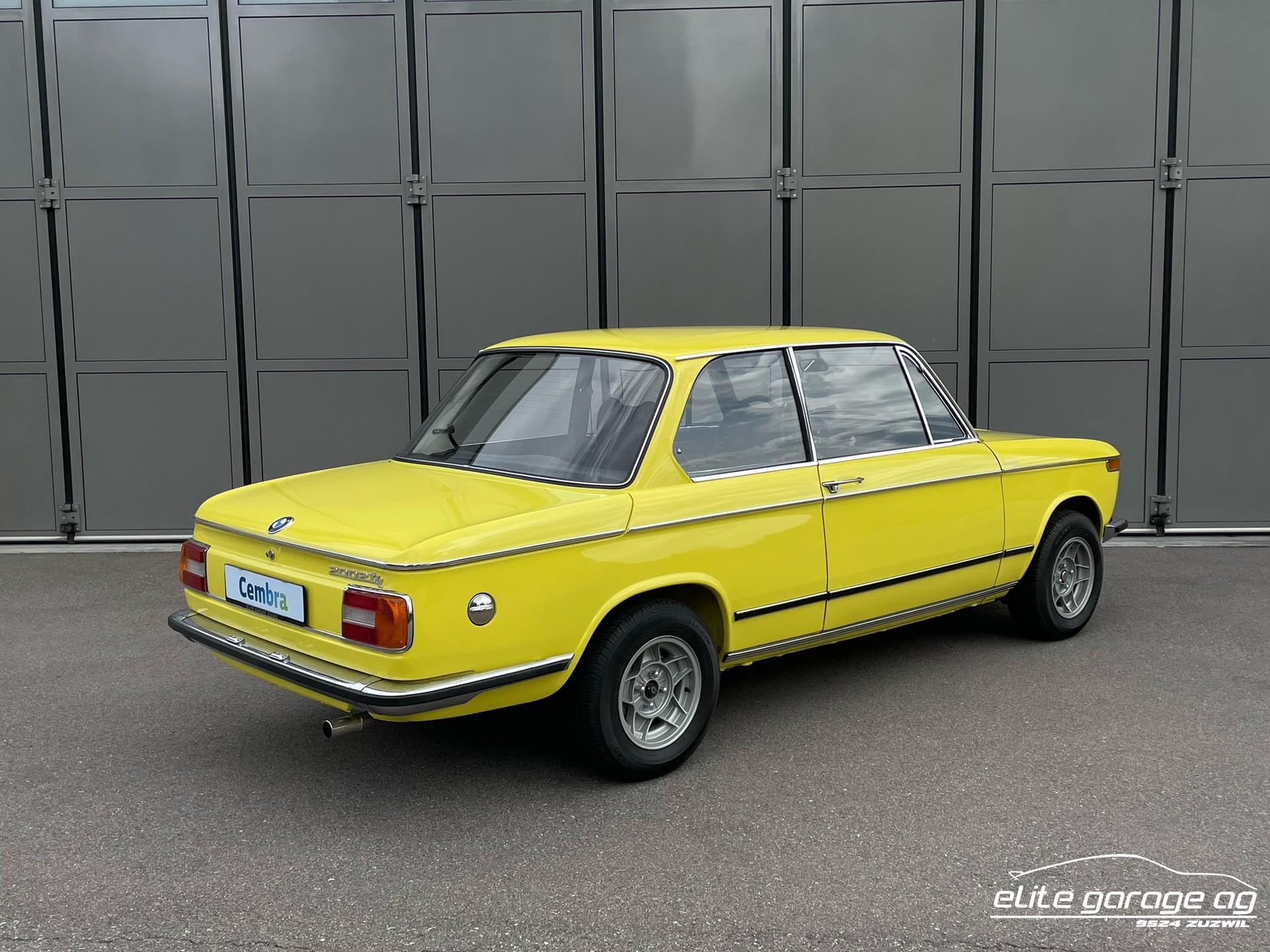 BMW 2002 tii-image-4
