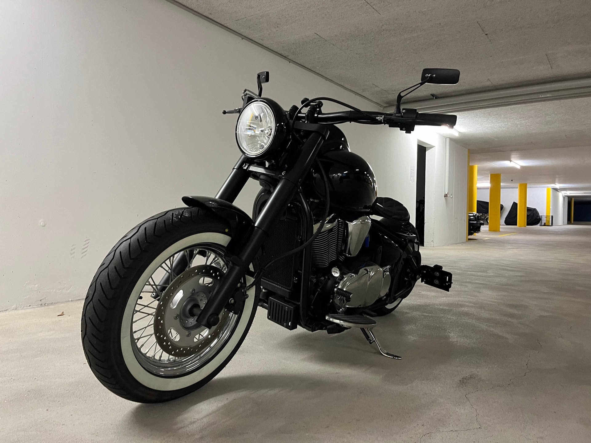 KAWASAKI VN 900 Classic Special Editition-image-10