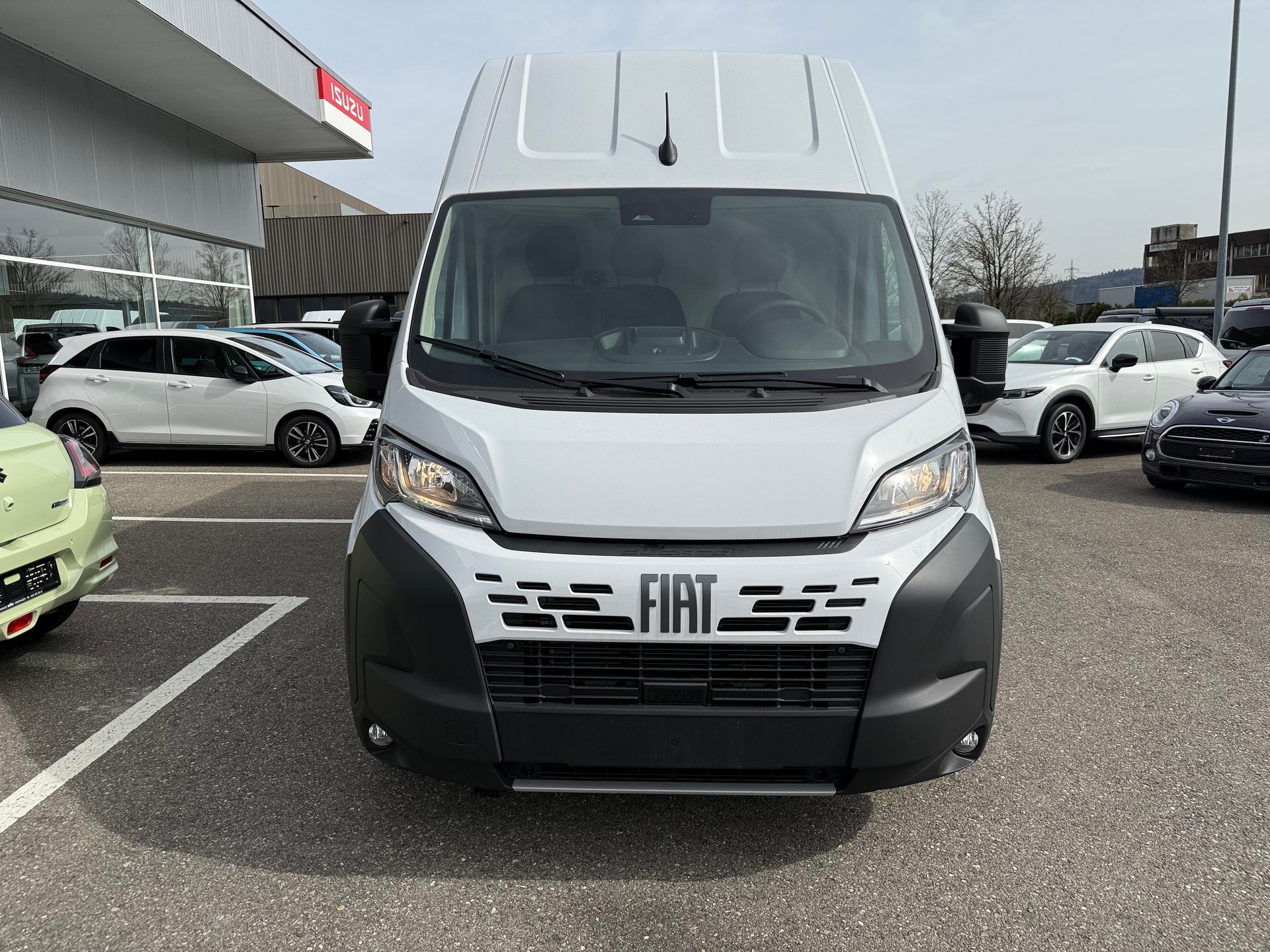 FIAT Ducato Maxi 35 L4H3 2.2MTJ 180PS 3T AHK, 270°Tür, Holzboden, Doppelairbag, Kamera-showroom-element-1