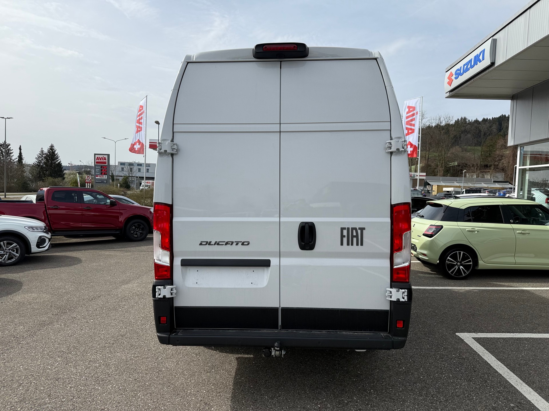 FIAT Ducato Maxi 35 L4H3 2.2MTJ 180PS 3T AHK, 270°Tür, Holzboden, Doppelairbag, Kamera-image-5