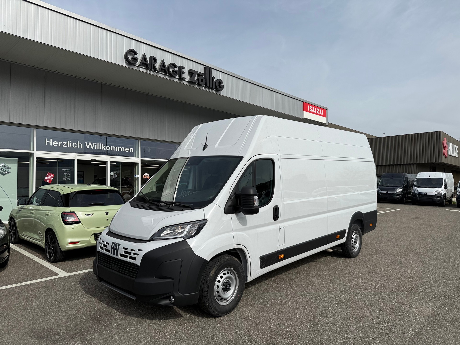 FIAT Ducato Maxi 35 L4H3 2.2MTJ 180PS 3T AHK, 270°Tür, Holzboden, Doppelairbag, Kamera