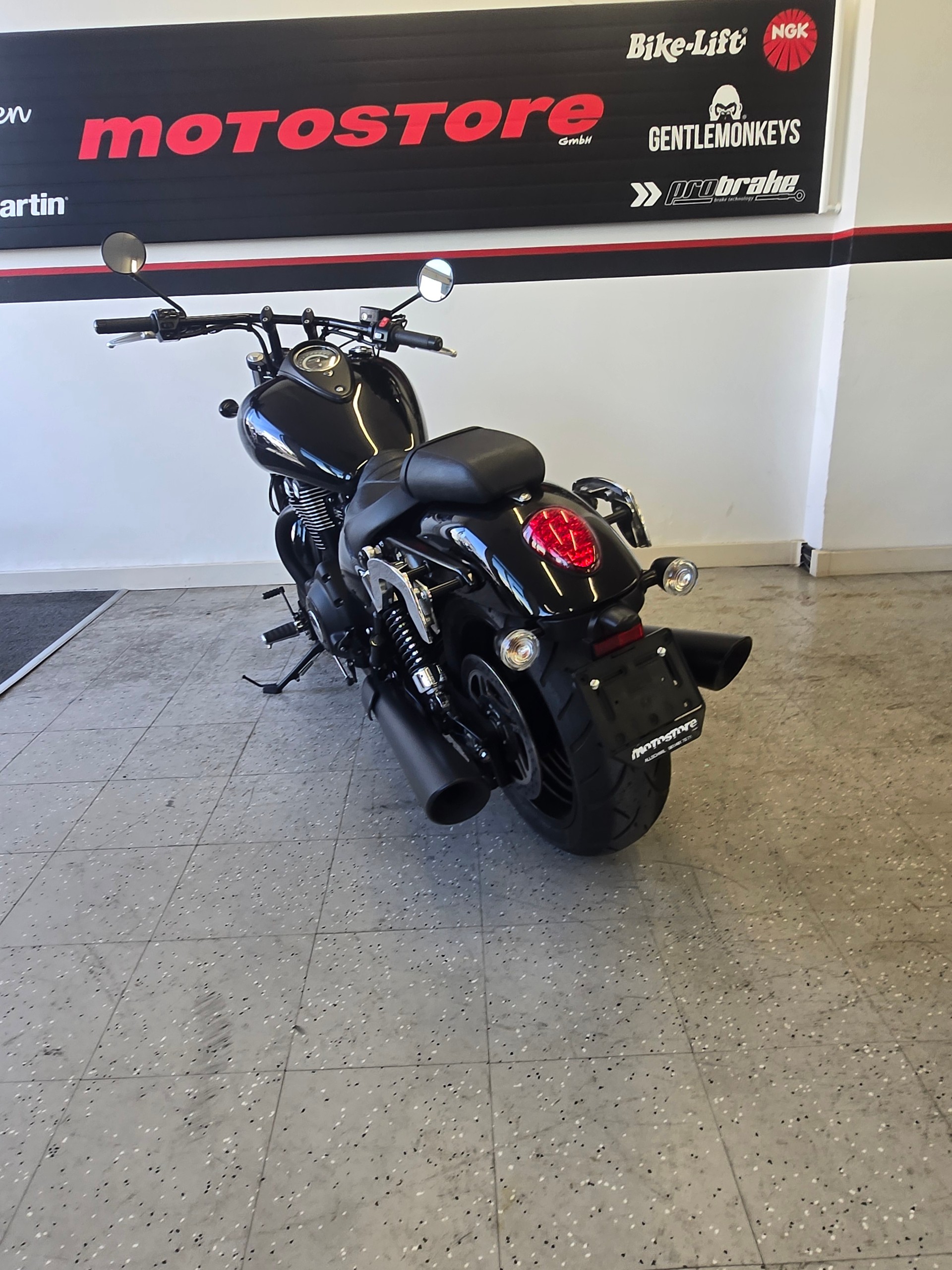TRIUMPH Thunderb Nightstorm 1700 ABS-image-5