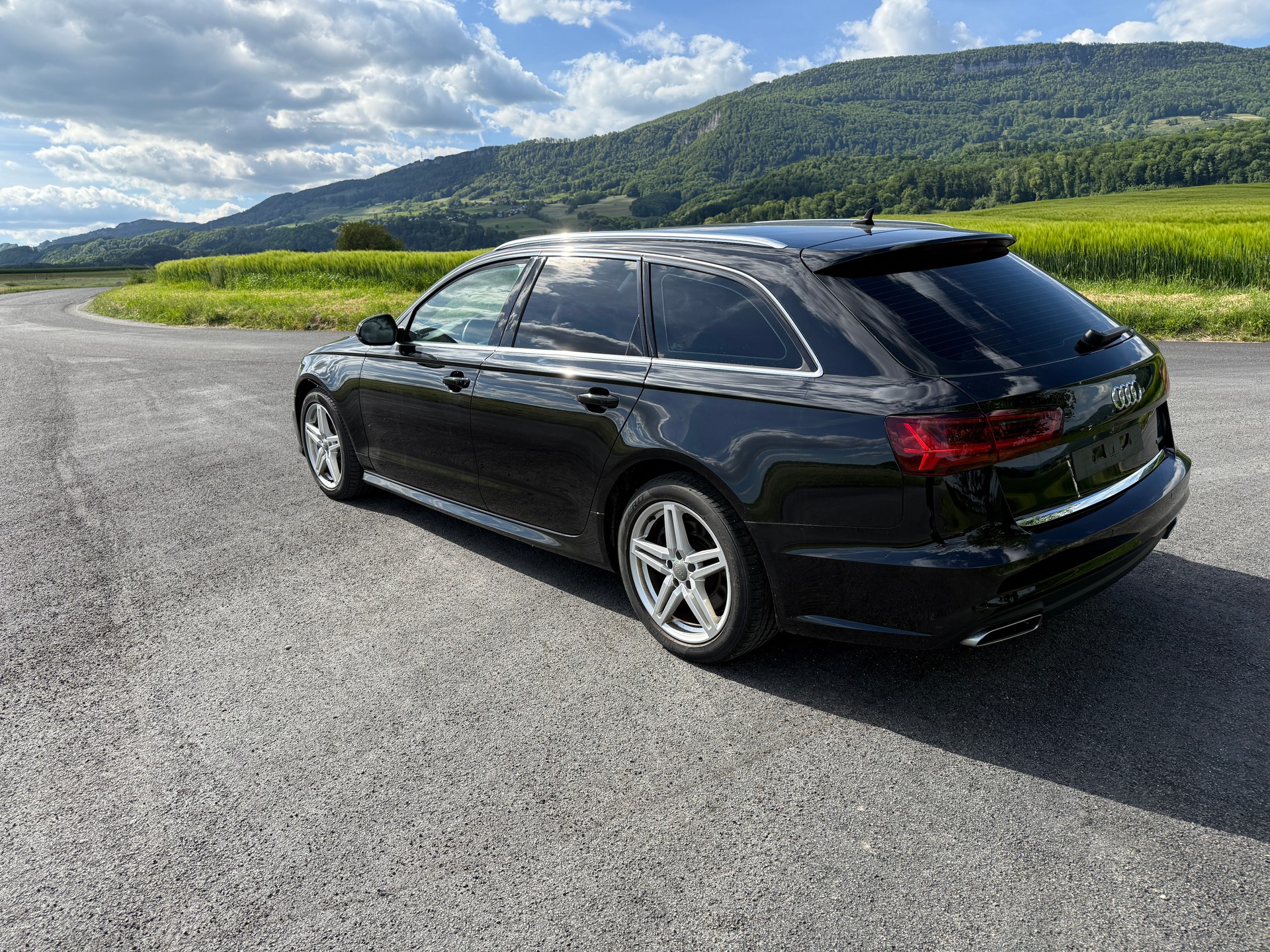 AUDI A6 Avant 3.0 BiTDI V6 quattro tiptronic-image-5