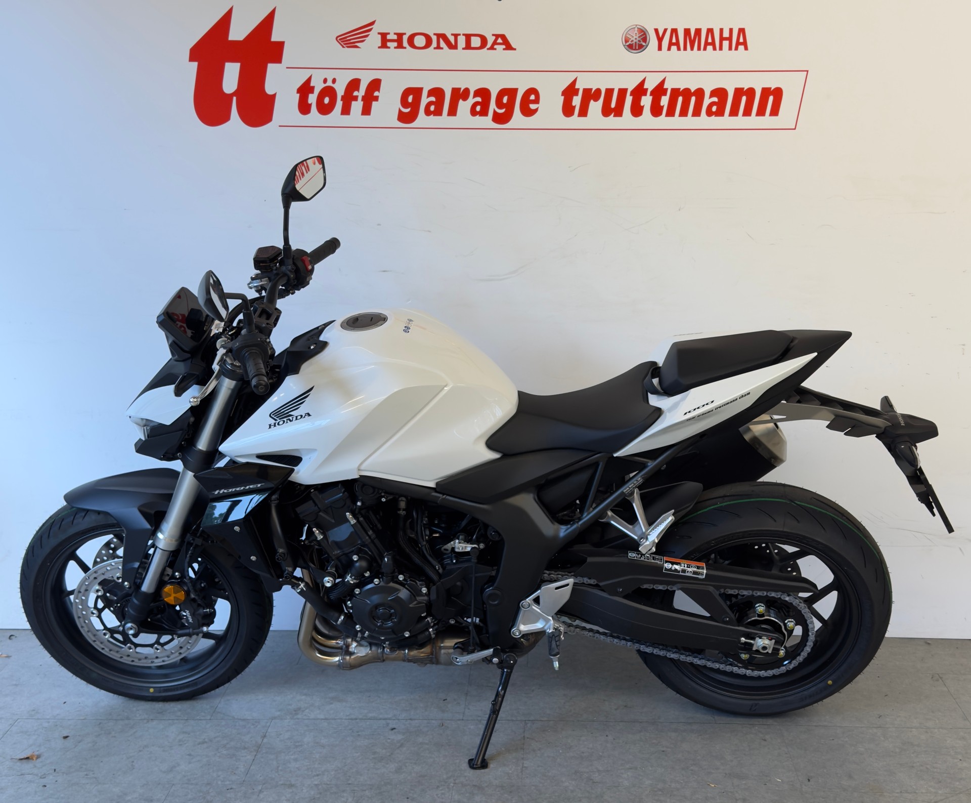 HONDA CB 1000 Hornet-image-1