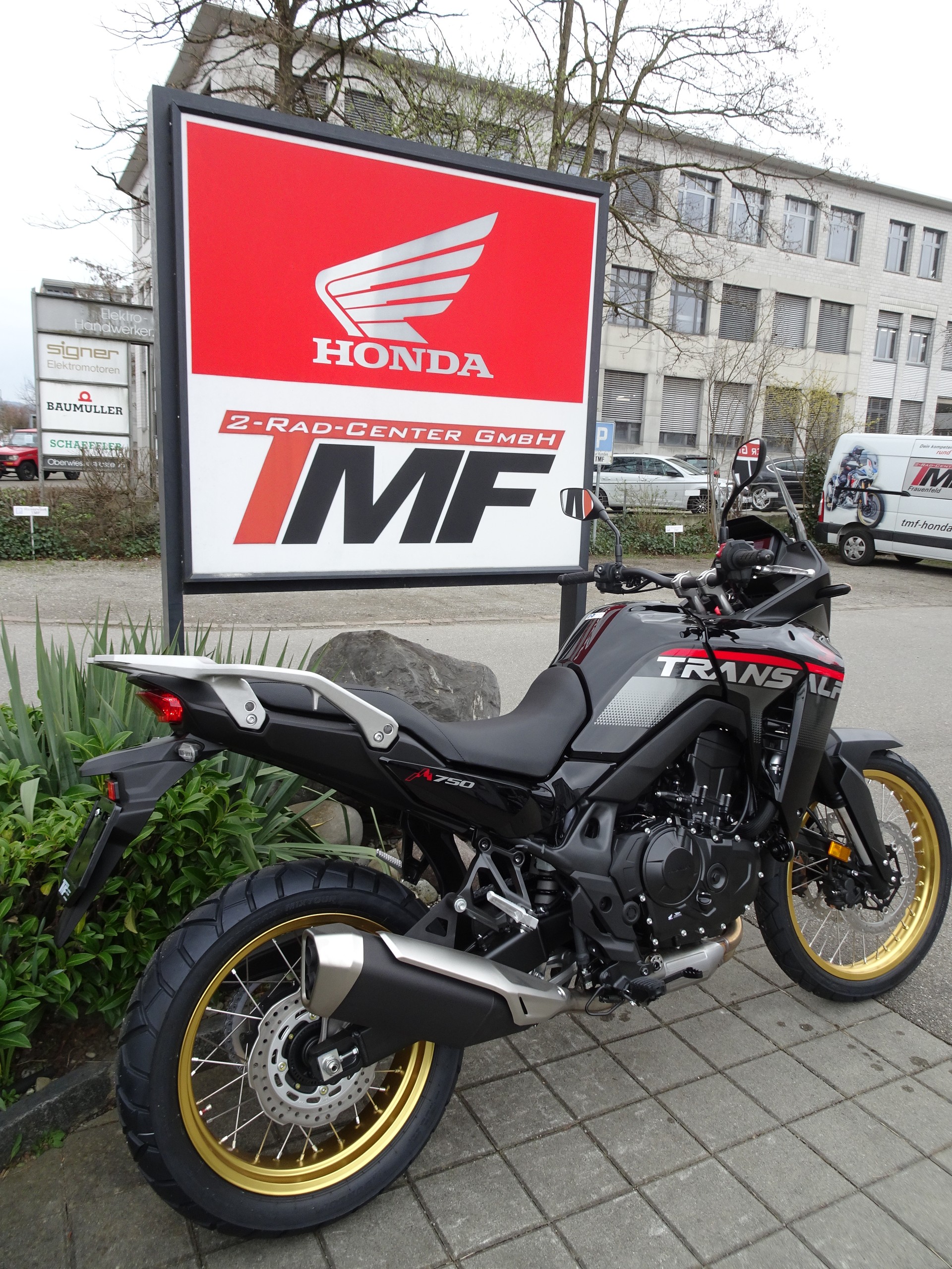 HONDA TRANSALP 750 MODELL 2025-image-1