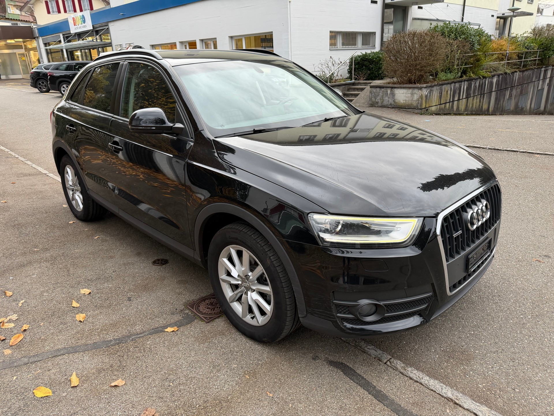AUDI Q3 2.0 TDI quattro S-tronic-image-2