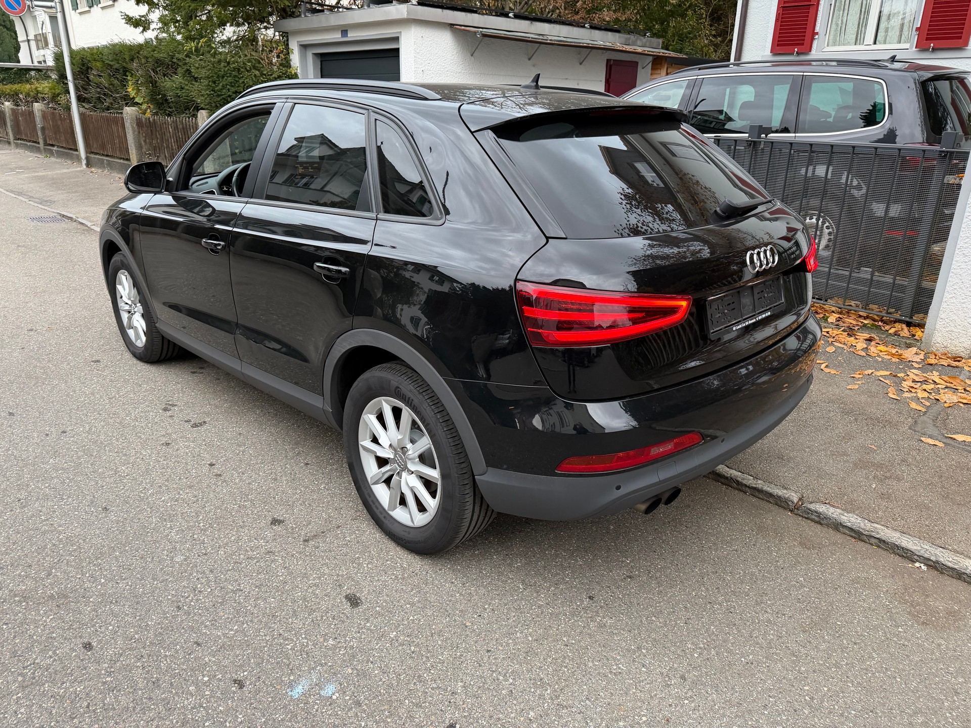 AUDI Q3 2.0 TDI quattro S-tronic-image-5