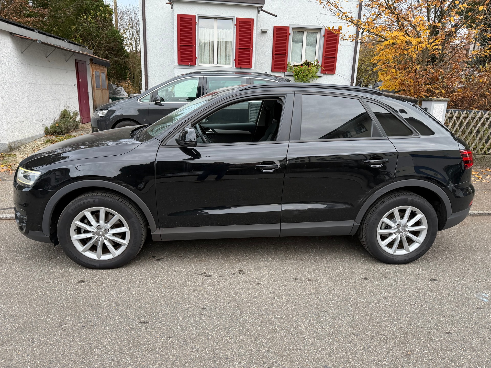 AUDI Q3 2.0 TDI quattro S-tronic-image-6