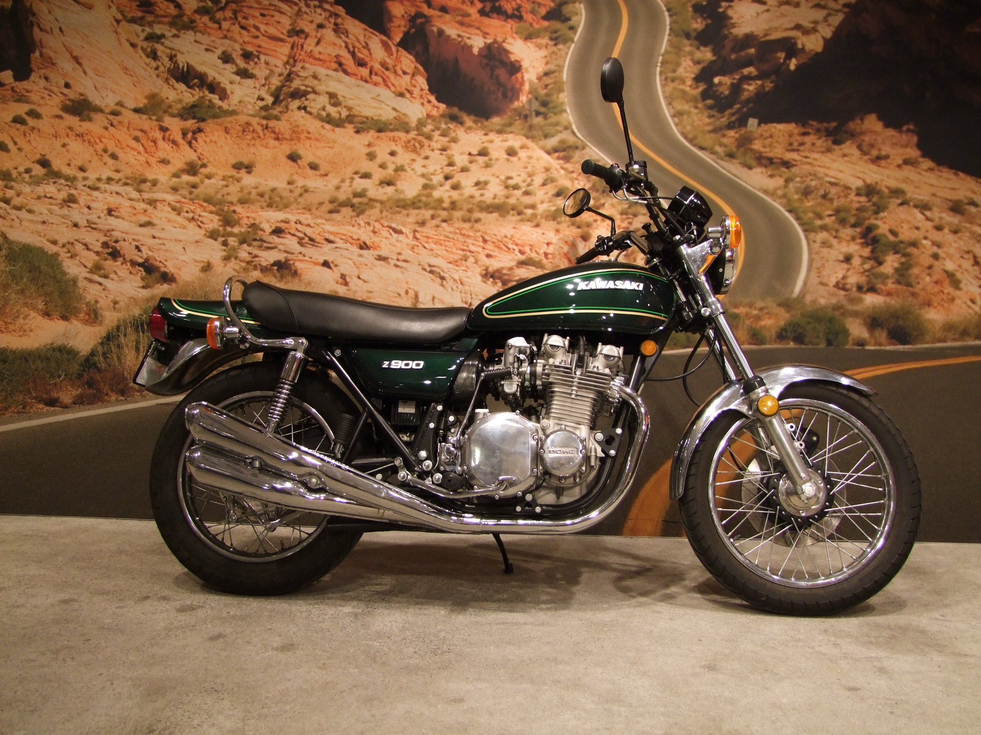 KAWASAKI Diverse Top Veteran-image-0