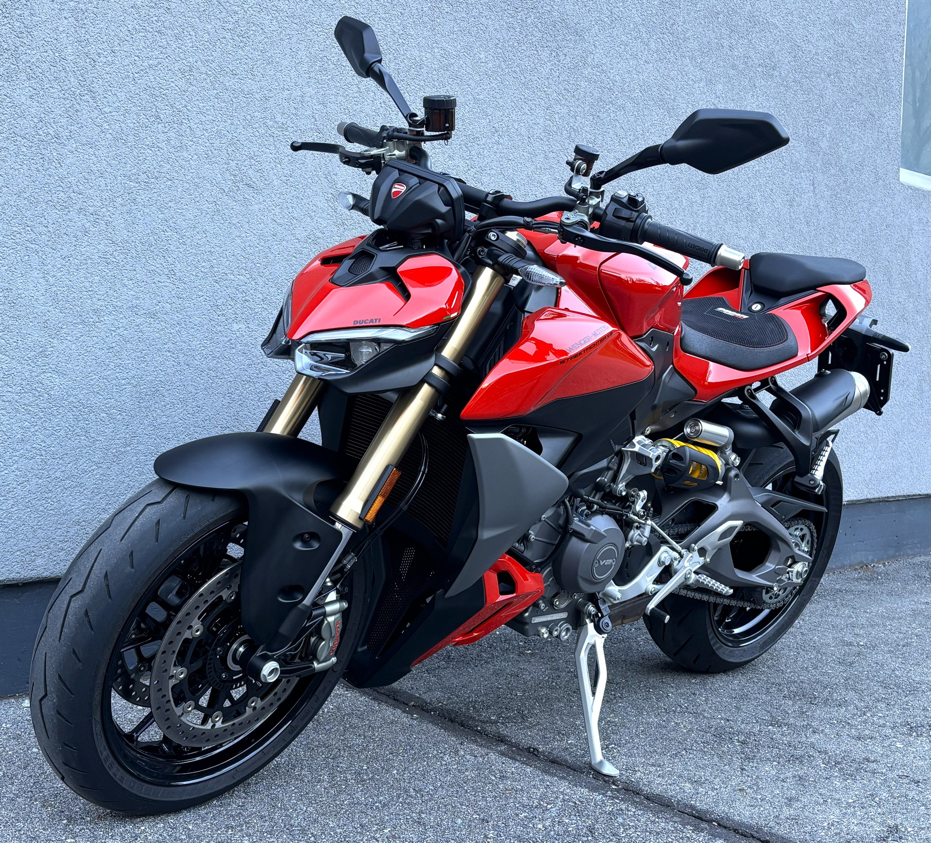 DUCATI Streetfighter V2 (35kW)-image-2