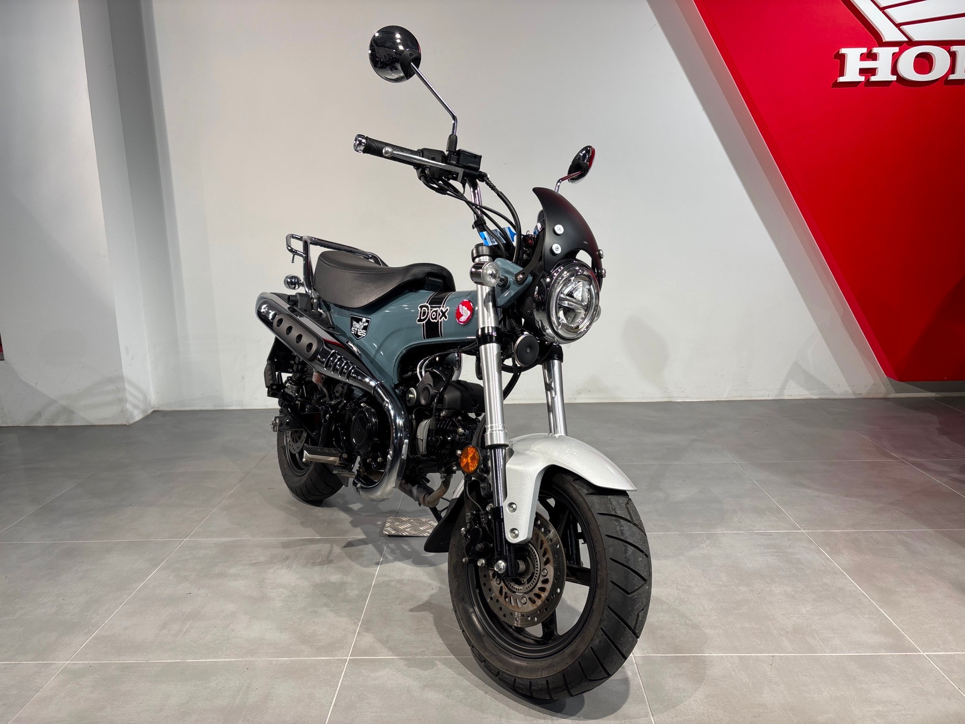 HONDA St 125 Dax-image-11