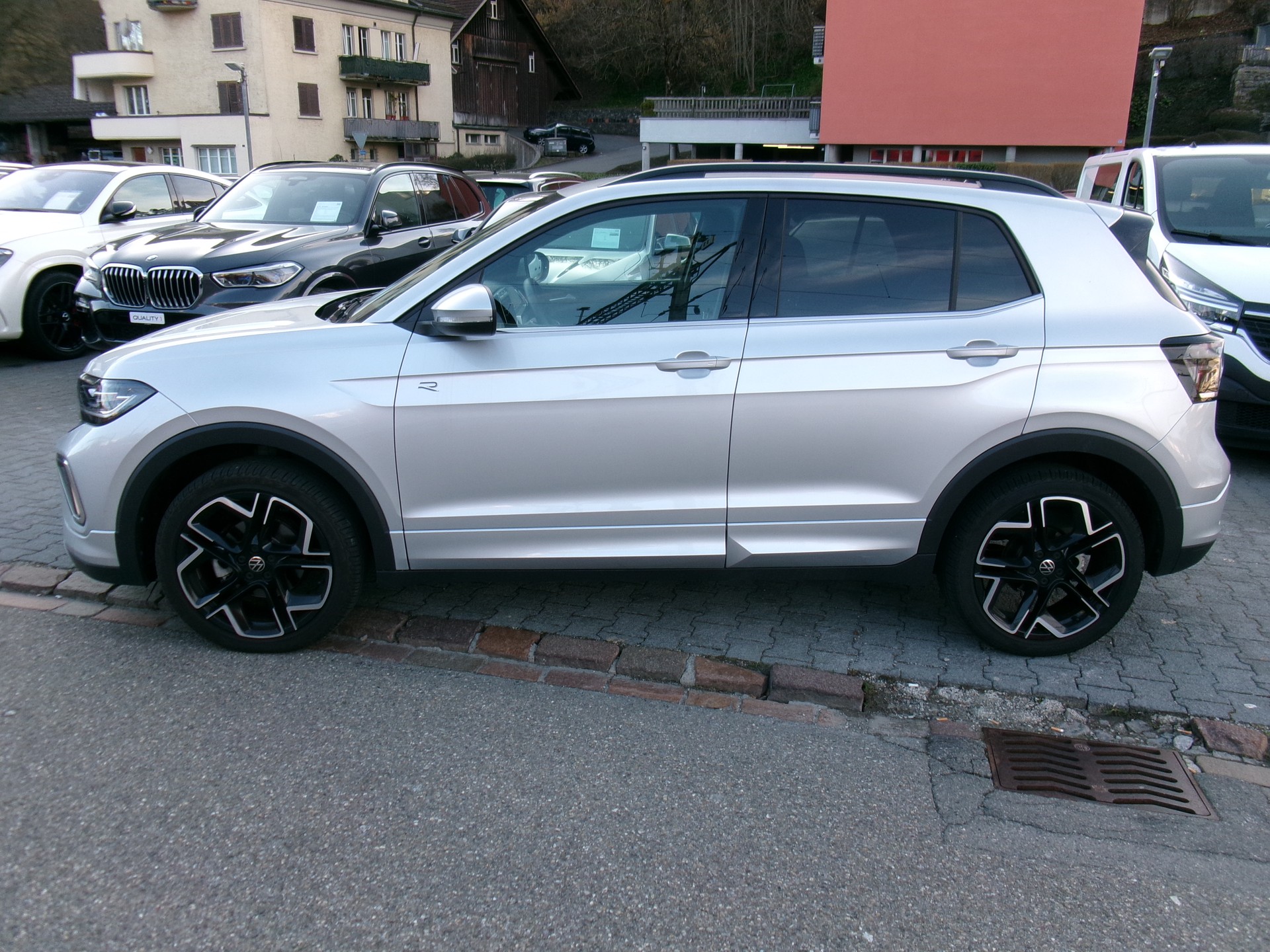 VW T-Cross 1.5 TSI EVO ACT R-Line DSG-showroom-element-1